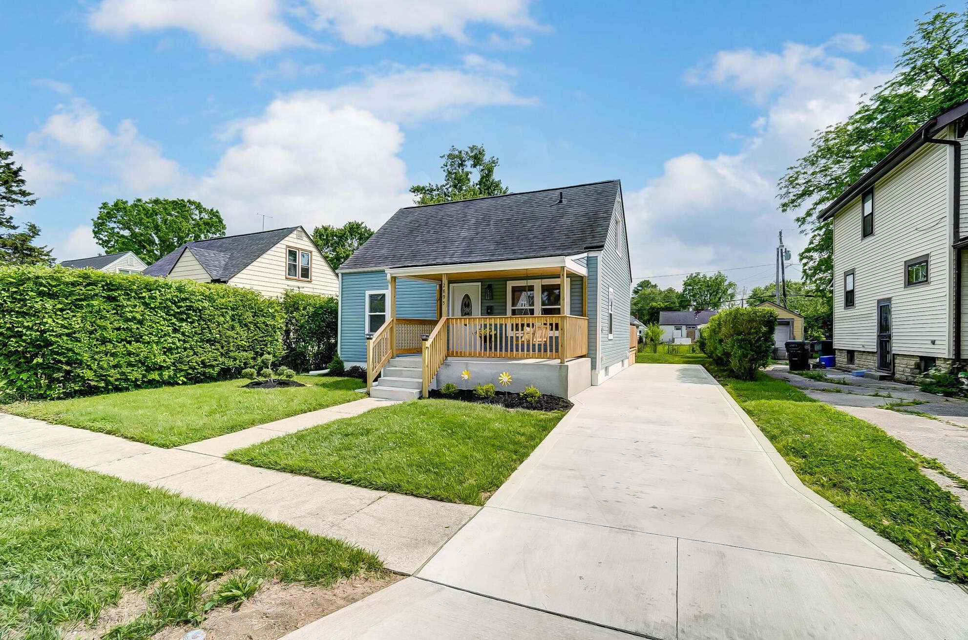 2895 12th Ave, Columbus, OH 43219-3723