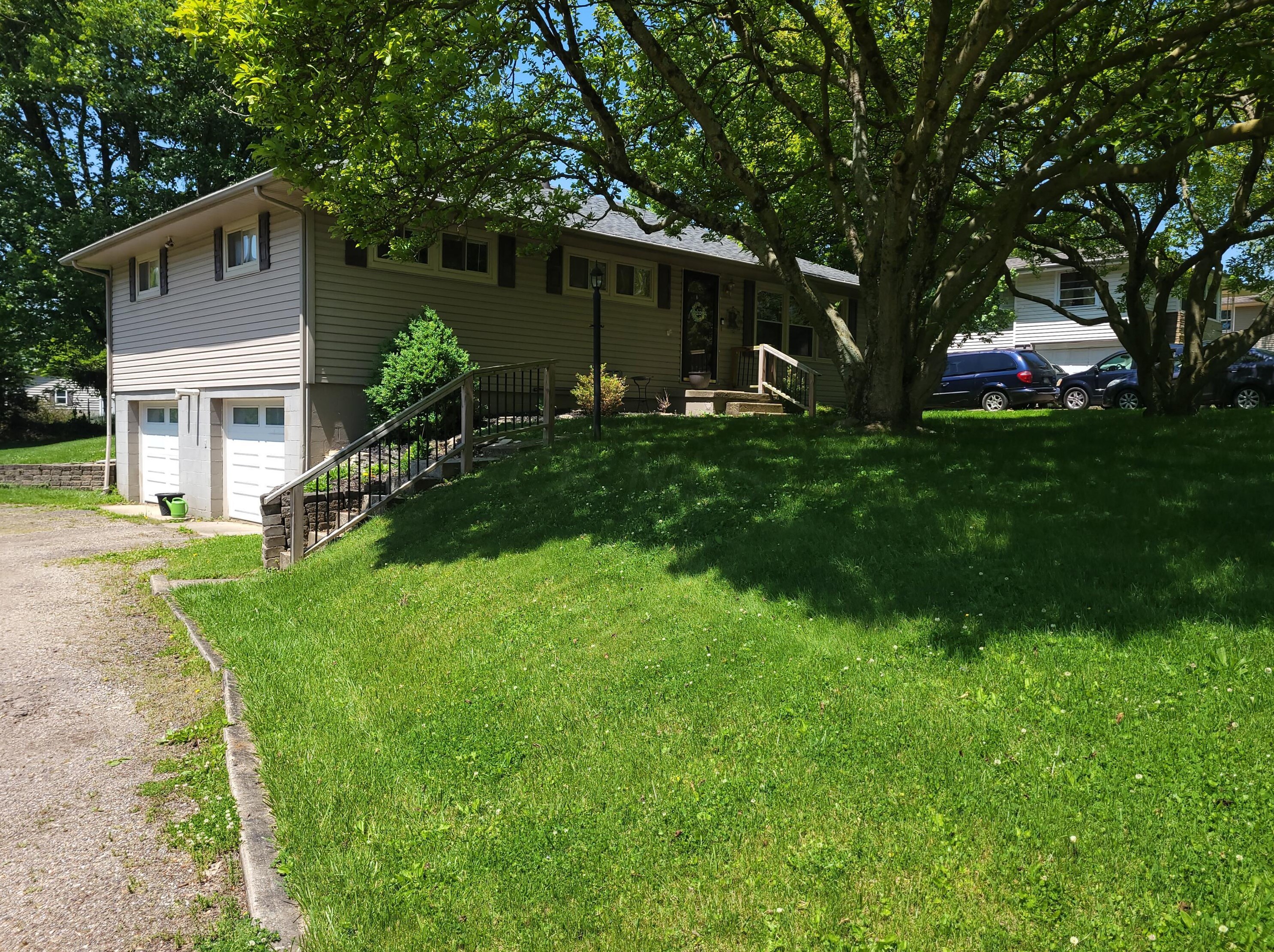 3145 E Winding Way, Zanesville, OH 43701