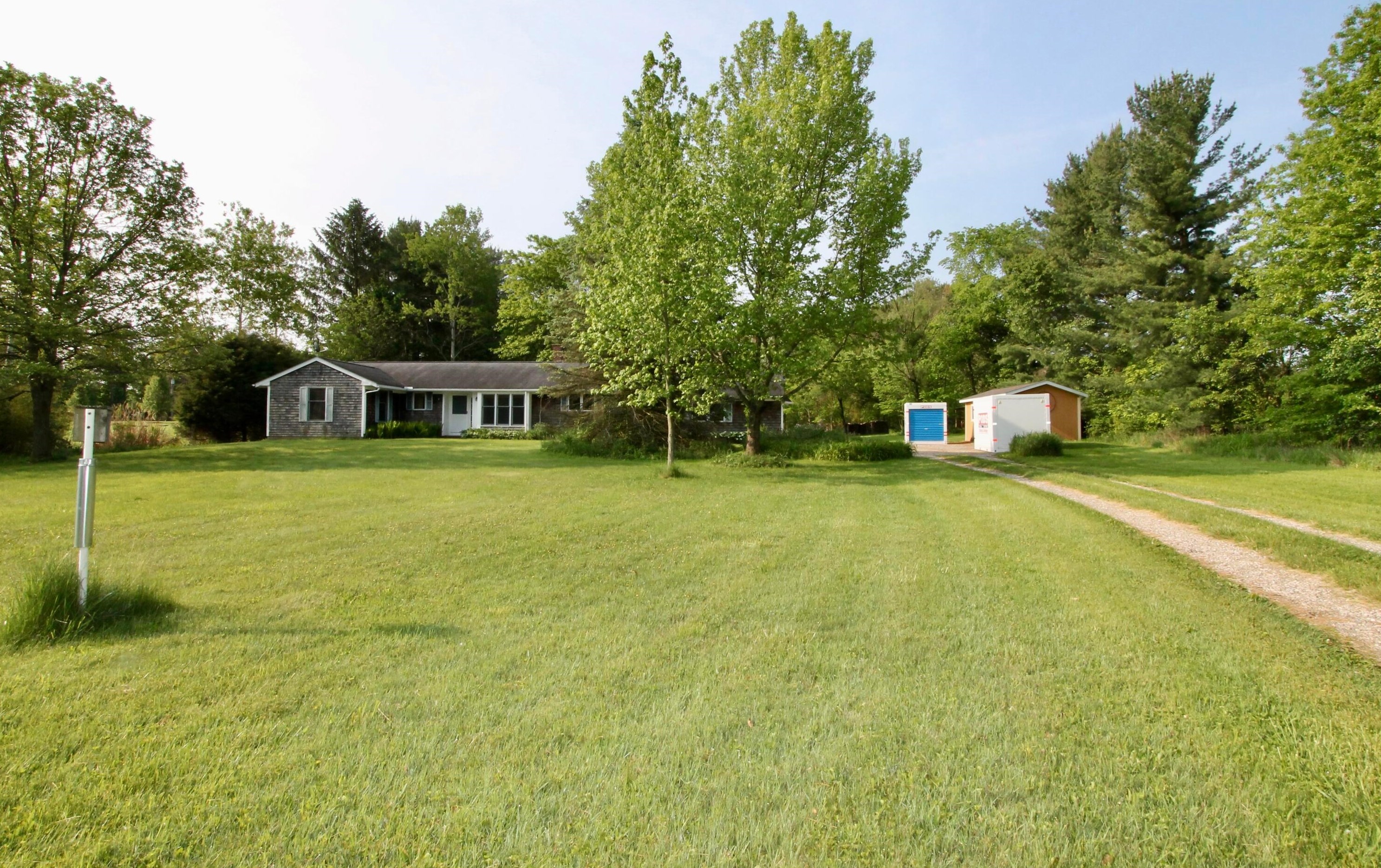 8689 Concord Rd, Johnstown, OH 43031-9468