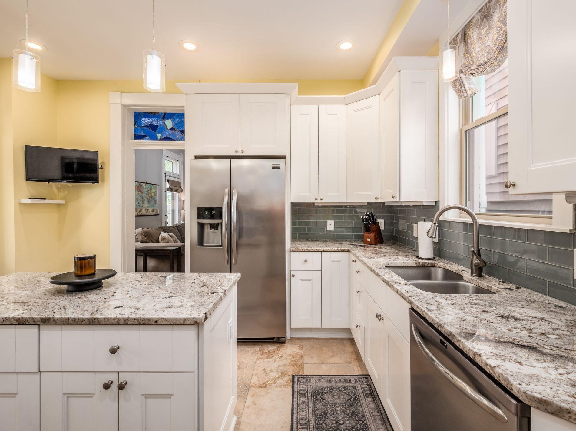 416 Stewart Ave, Columbus OH  43206-2730 exterior