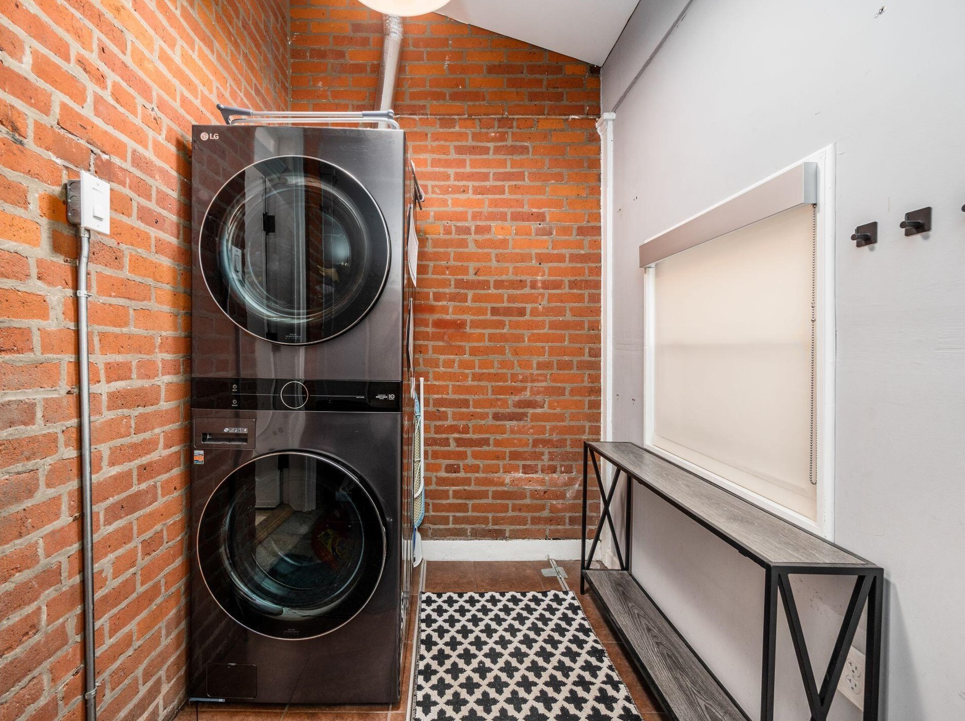 416 Stewart Ave, Columbus OH  43206-2730 exterior