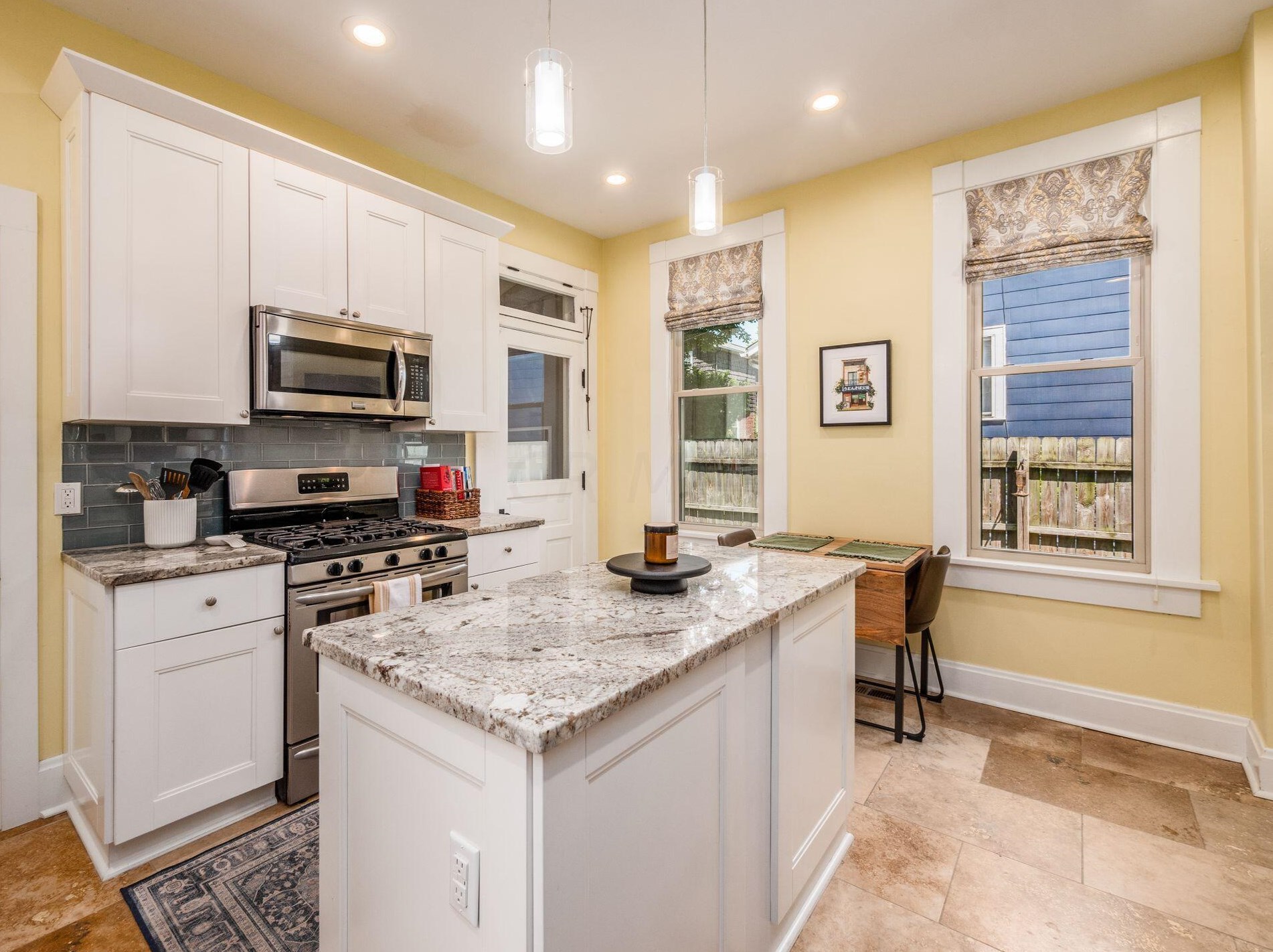 416 Stewart Ave, Columbus OH  43206-2730 exterior