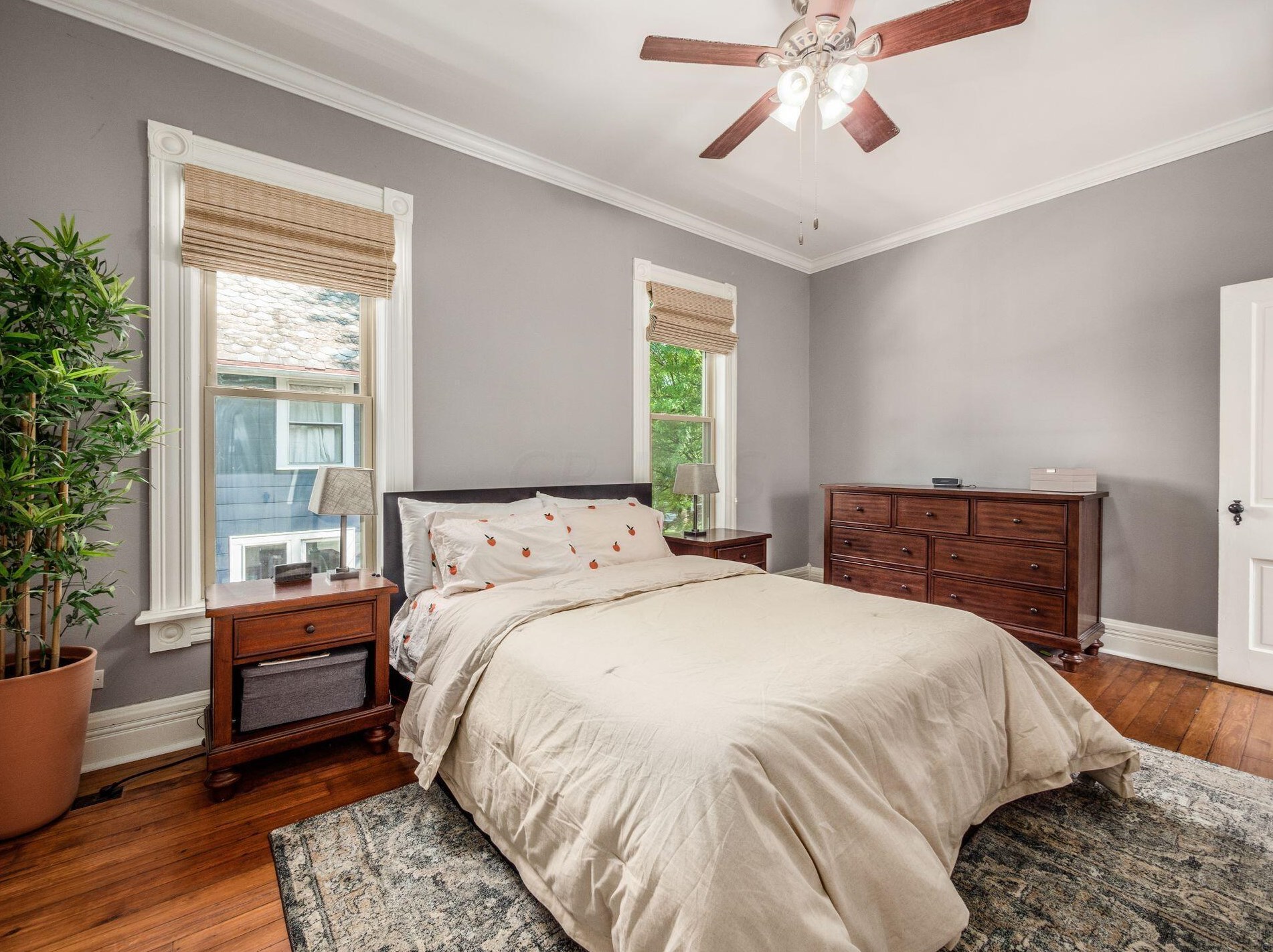 416 Stewart Ave, Columbus OH  43206-2730 exterior