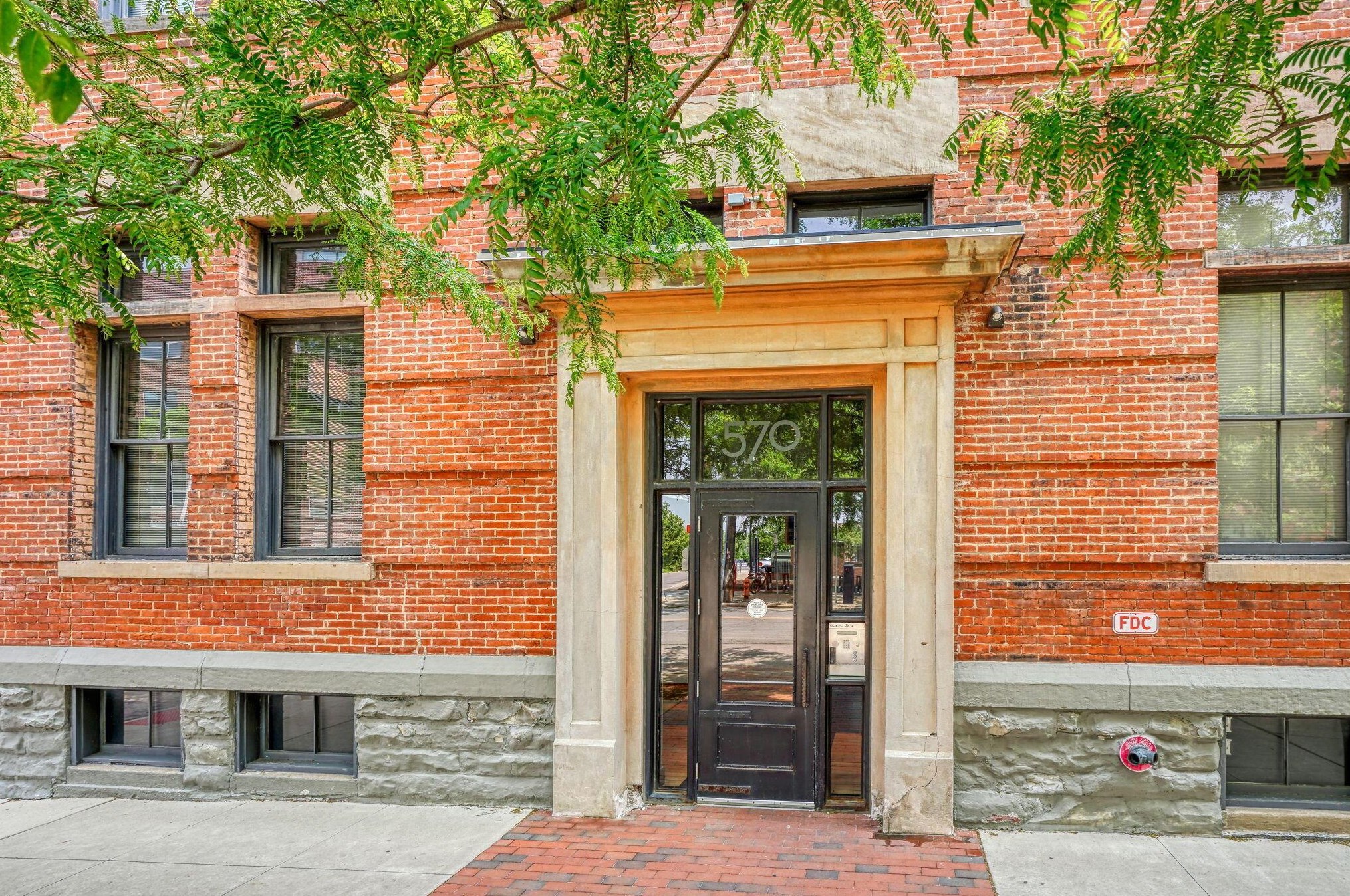 570 S Front St #308, Columbus, OH 43215