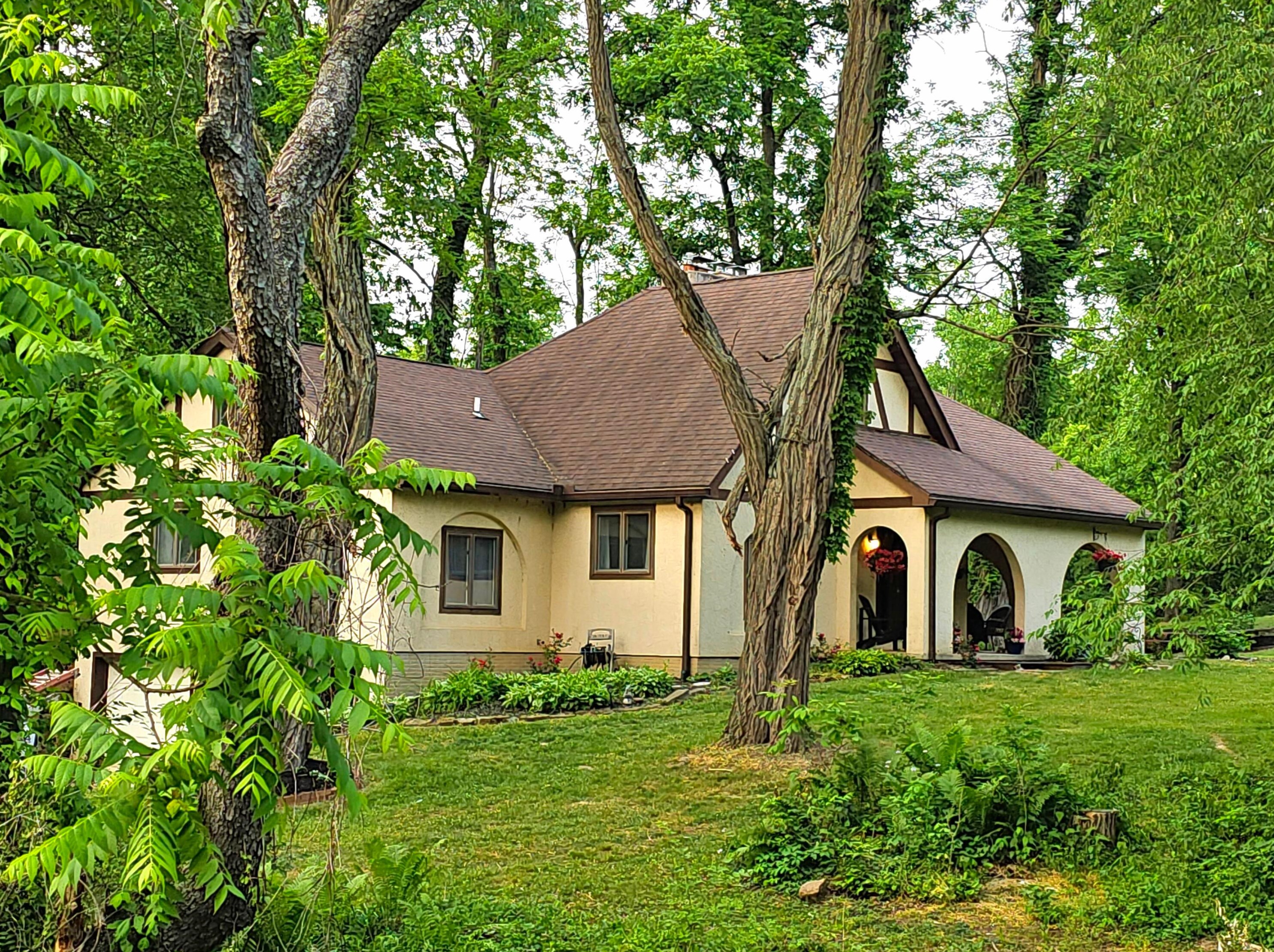 12791 Airport Rd, Mount Vernon, OH 43050