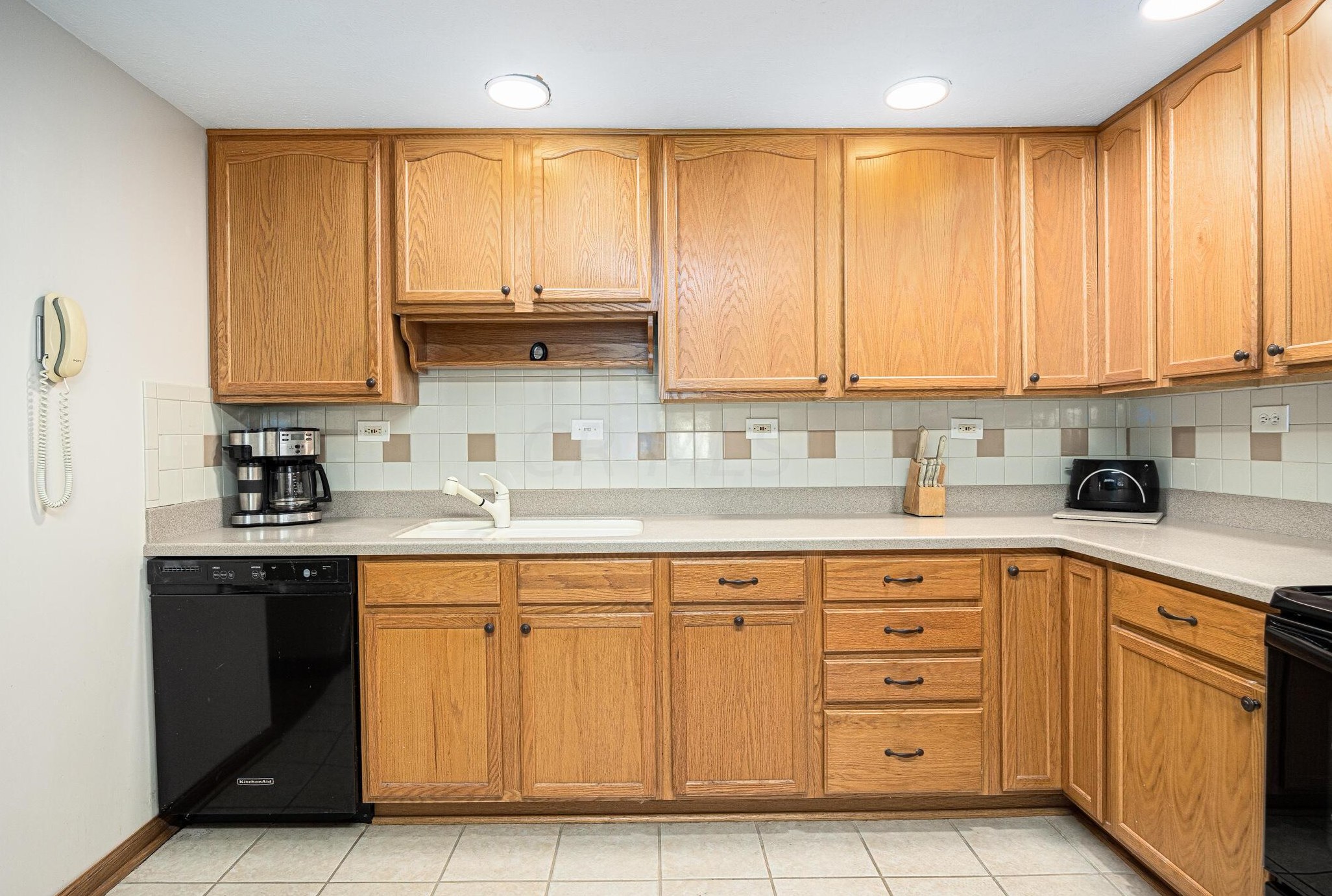 3872 Lynward Rd, Columbus OH 43228-3551 exterior