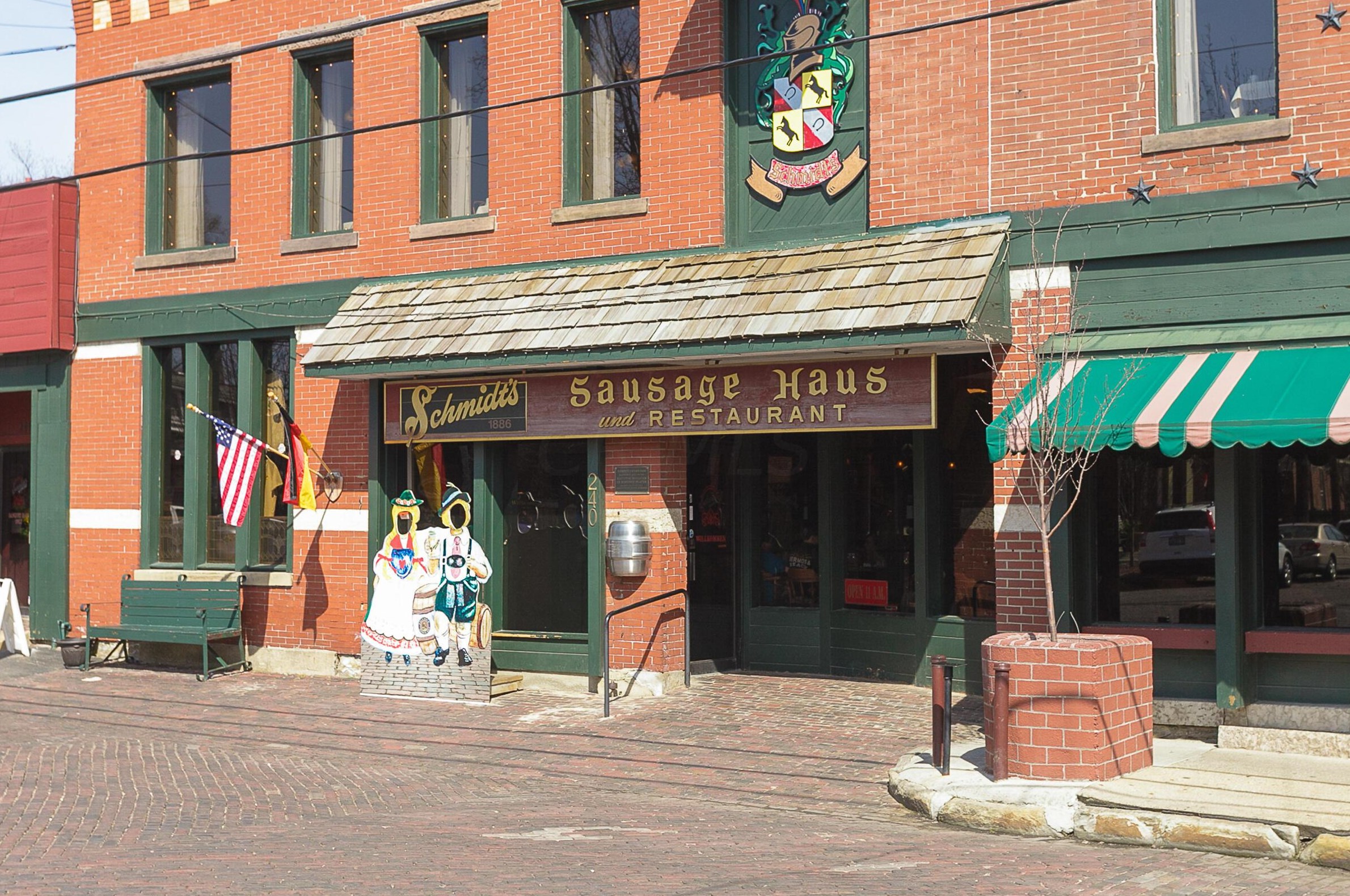 714 City Park Ave, Columbus OH 43206-1008 exterior