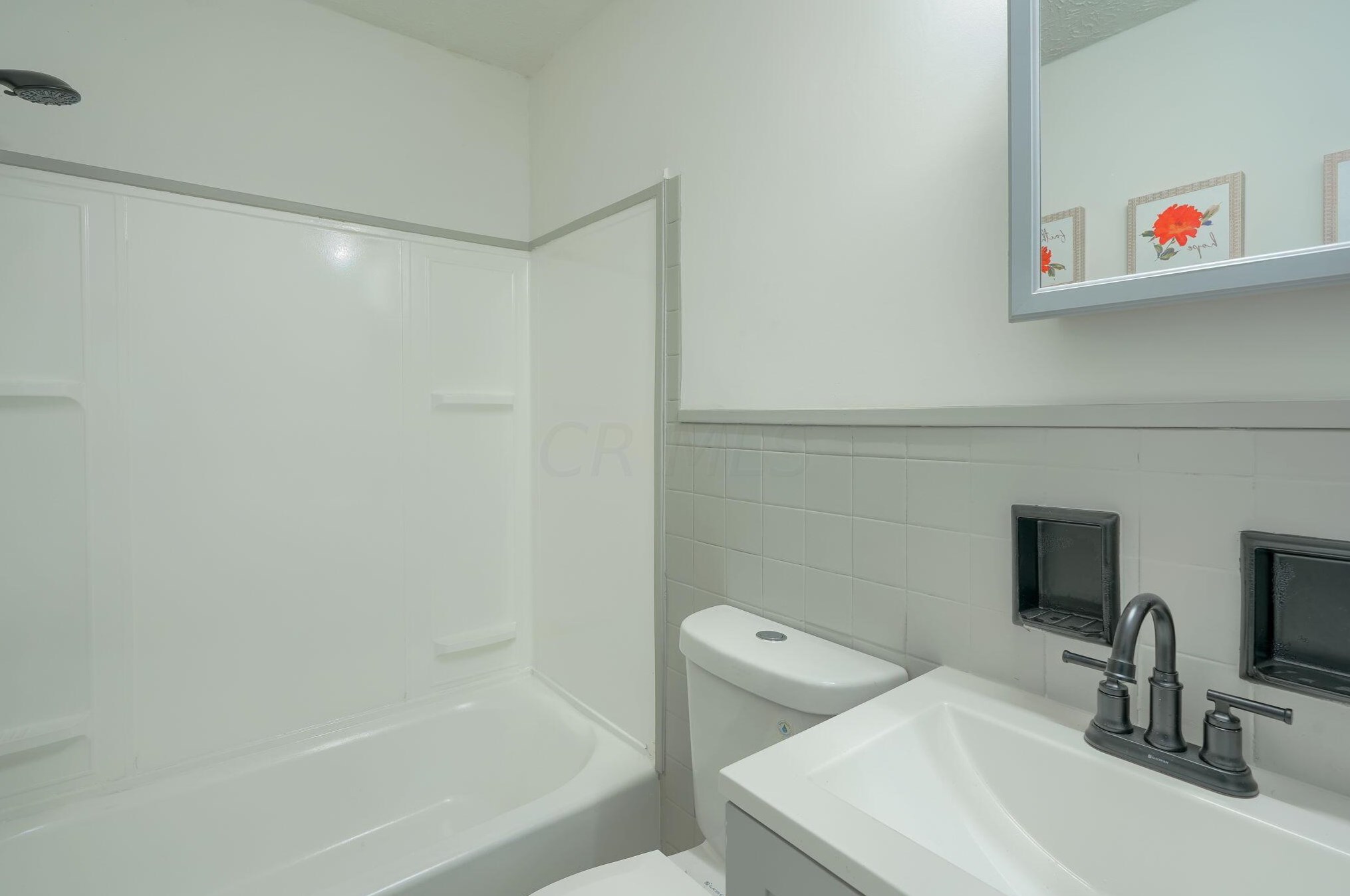 860 Colton Rd, Columbus OH 43207-3838 exterior