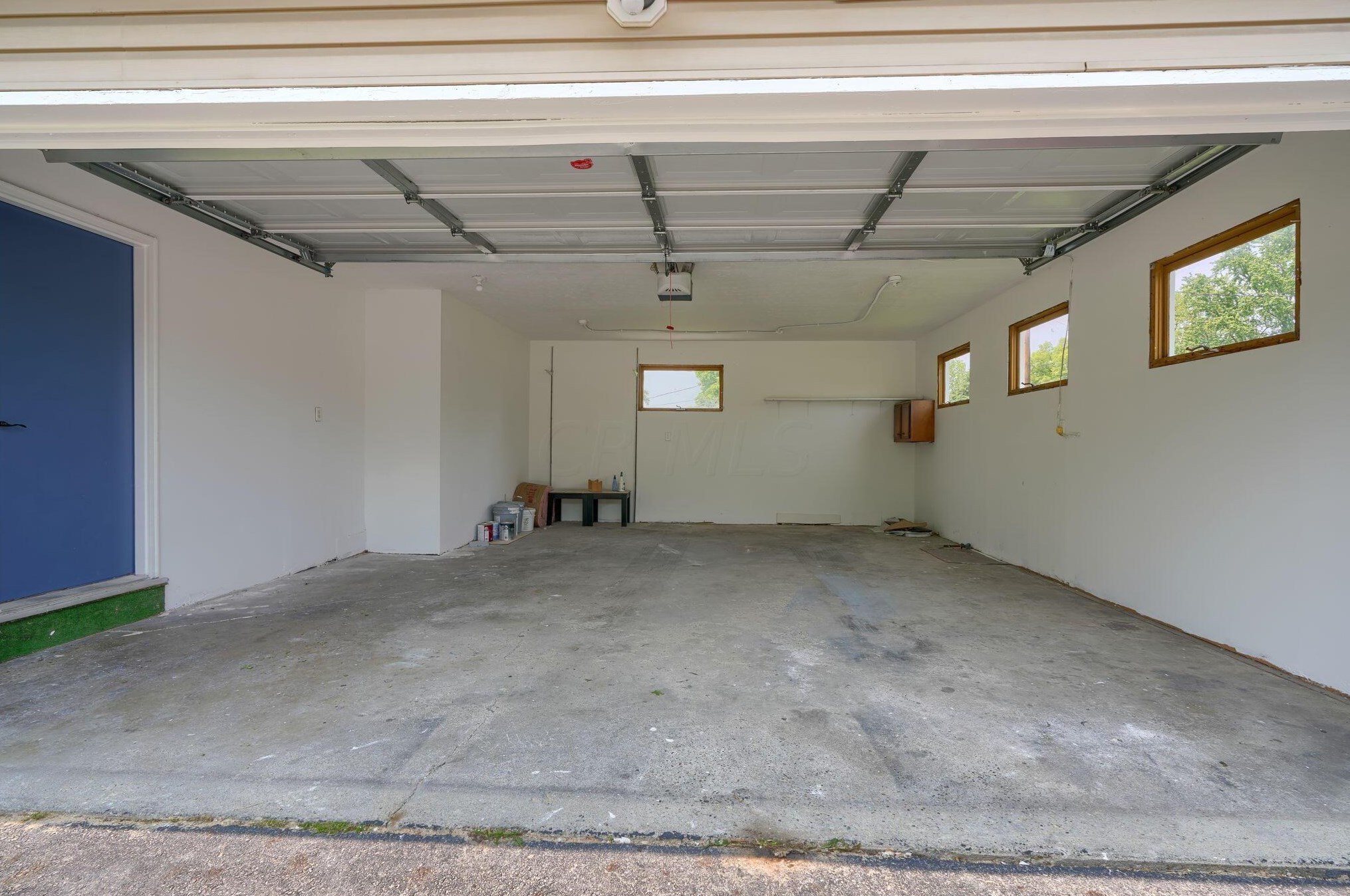 860 Colton Rd, Columbus OH 43207-3838 exterior