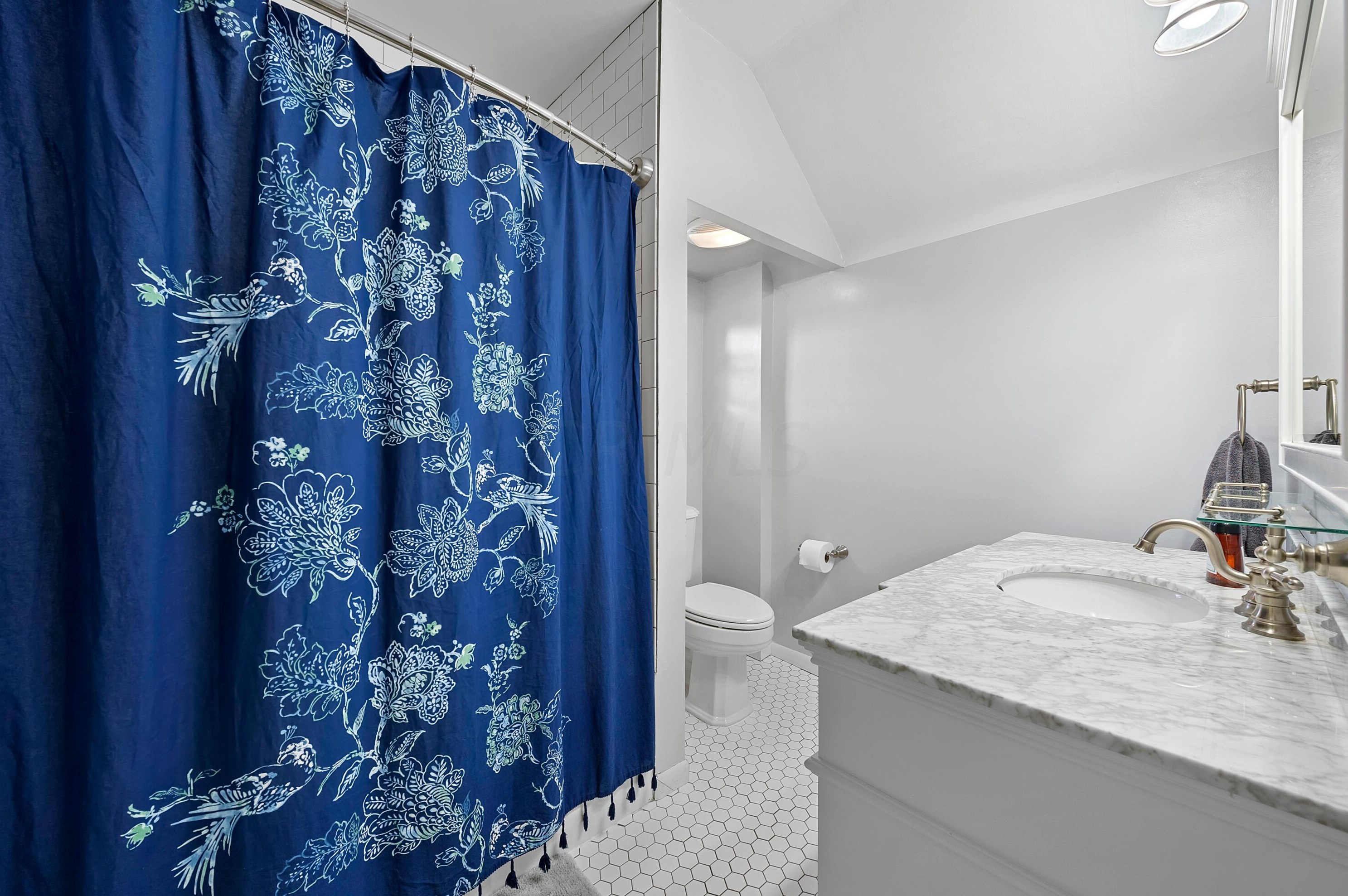 490 Whittier St, Columbus OH  43206-2367 exterior