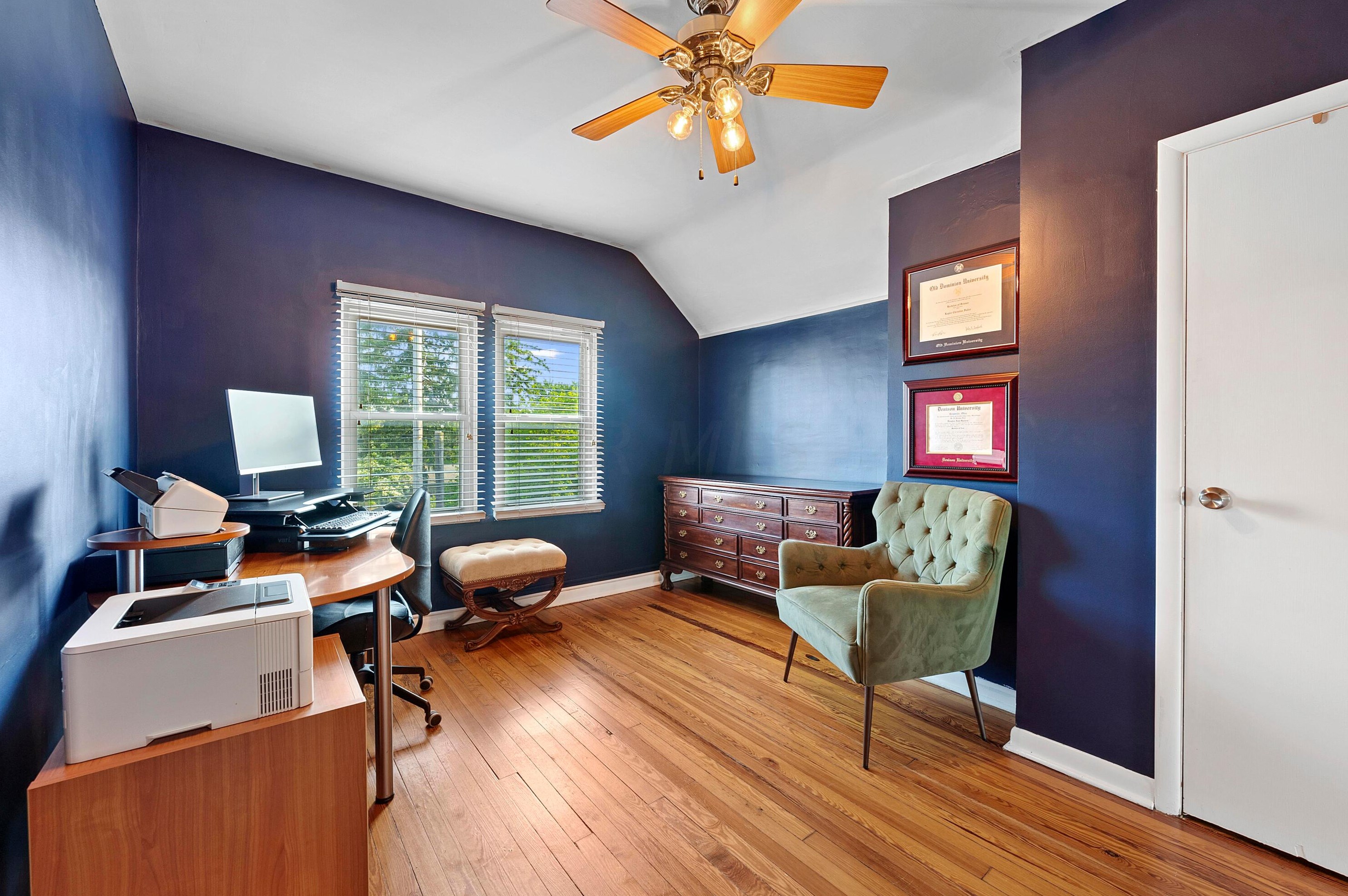 490 Whittier St, Columbus OH  43206-2367 exterior