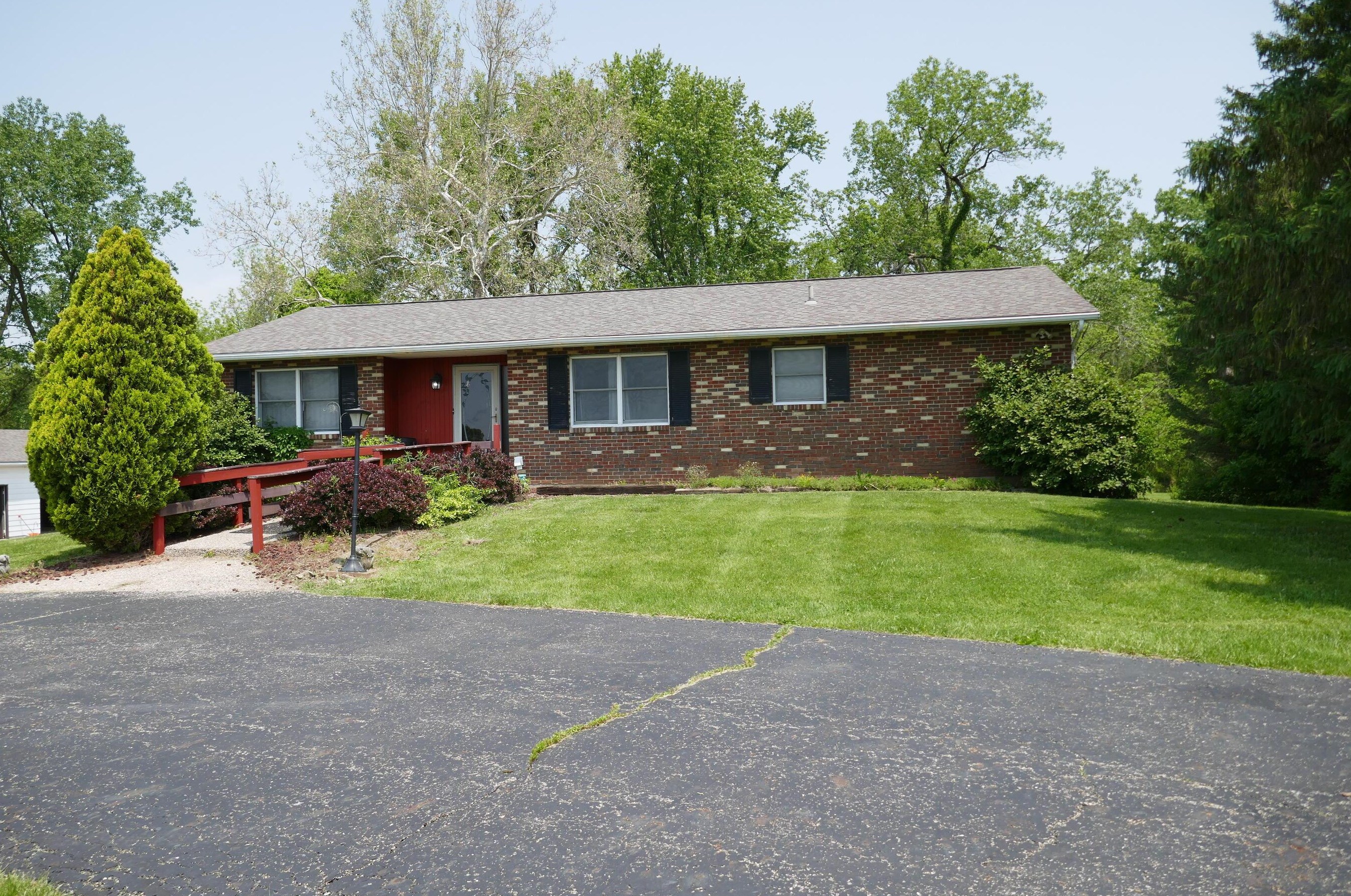 15381 Centerburg Rd, Centerburg, OH 43011