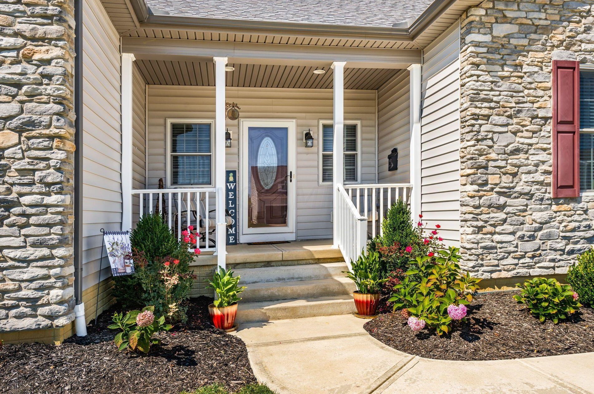 1733 Declaration W Dr, Lancaster, OH 43130