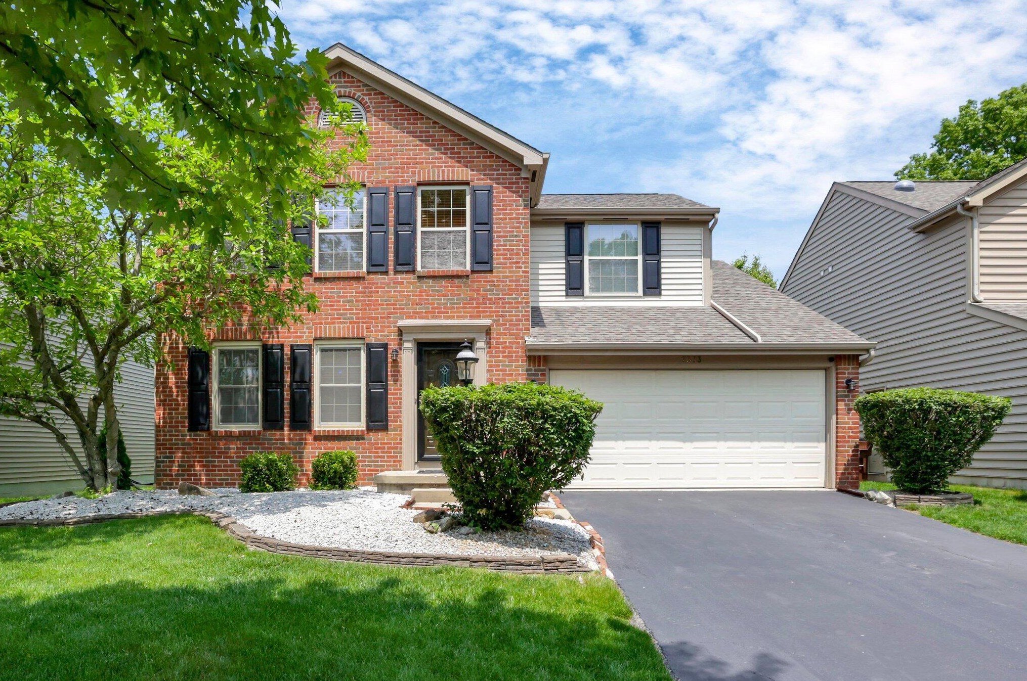 7373 Burson Springs Ct, Westerville, OH 43082