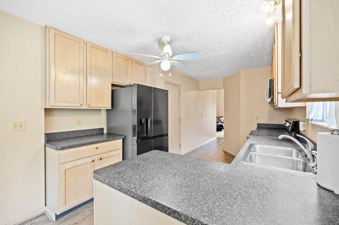 2533 Northwold Rd, Columbus OH  43231-5991 exterior