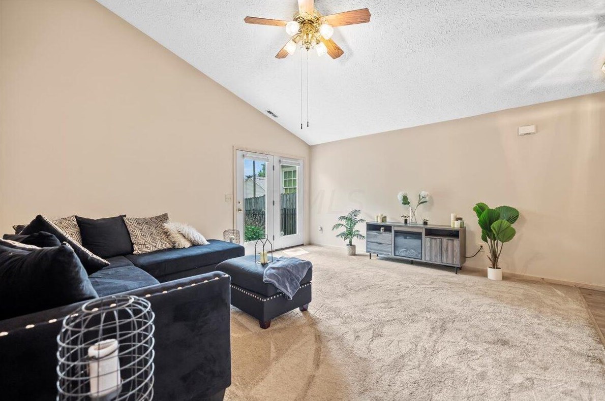 2533 Northwold Rd, Columbus OH  43231-5991 exterior