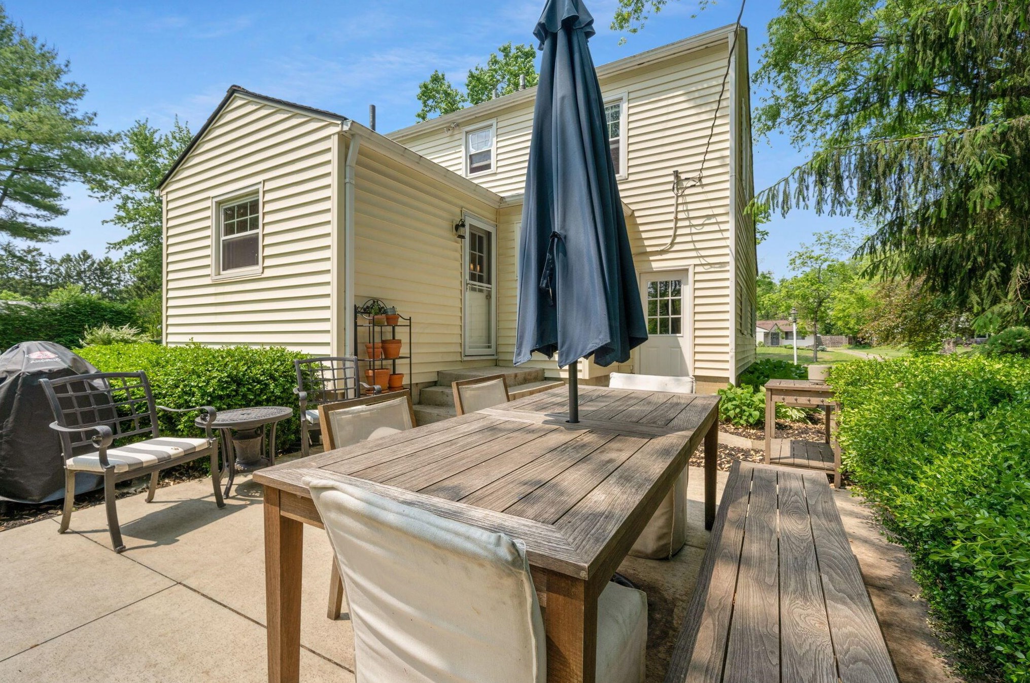 540 Columbia Ave, Columbus OH  43209-1006 exterior