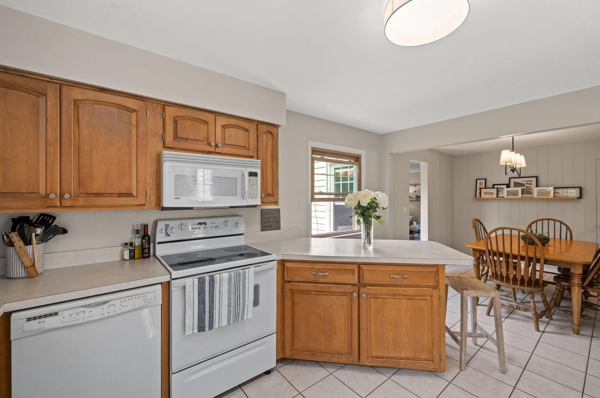 540 Columbia Ave, Columbus OH  43209-1006 exterior