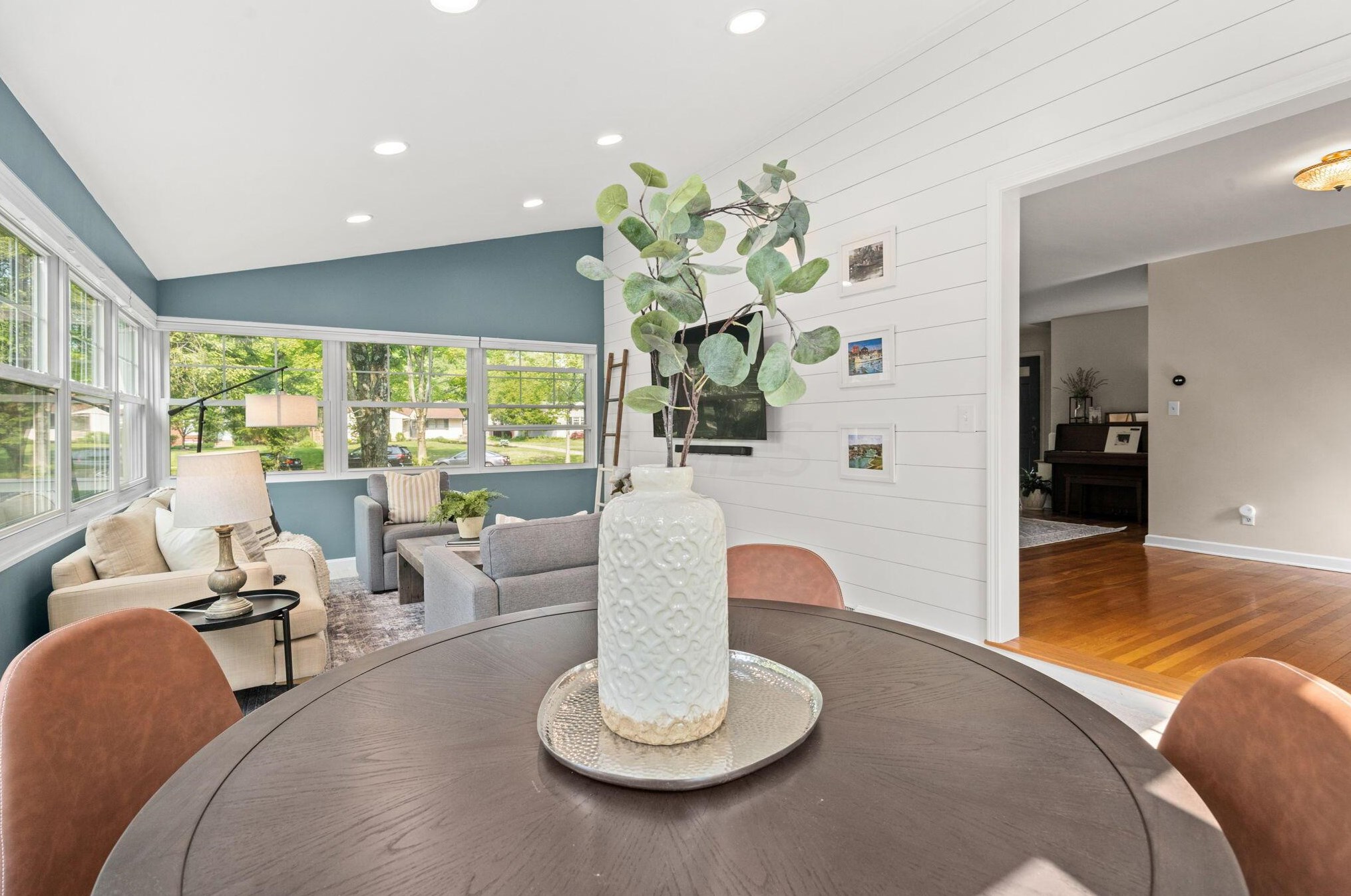 540 Columbia Ave, Columbus OH  43209-1006 exterior