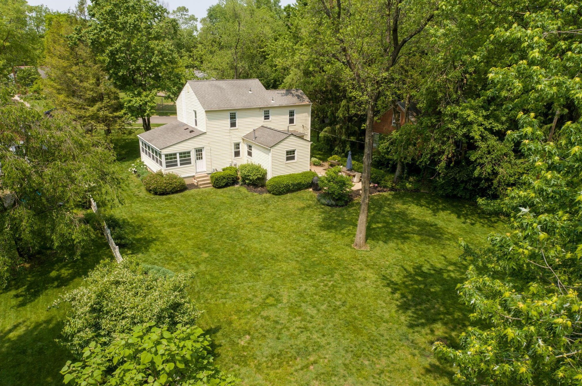 540 Columbia Ave, Columbus OH  43209-1006 exterior