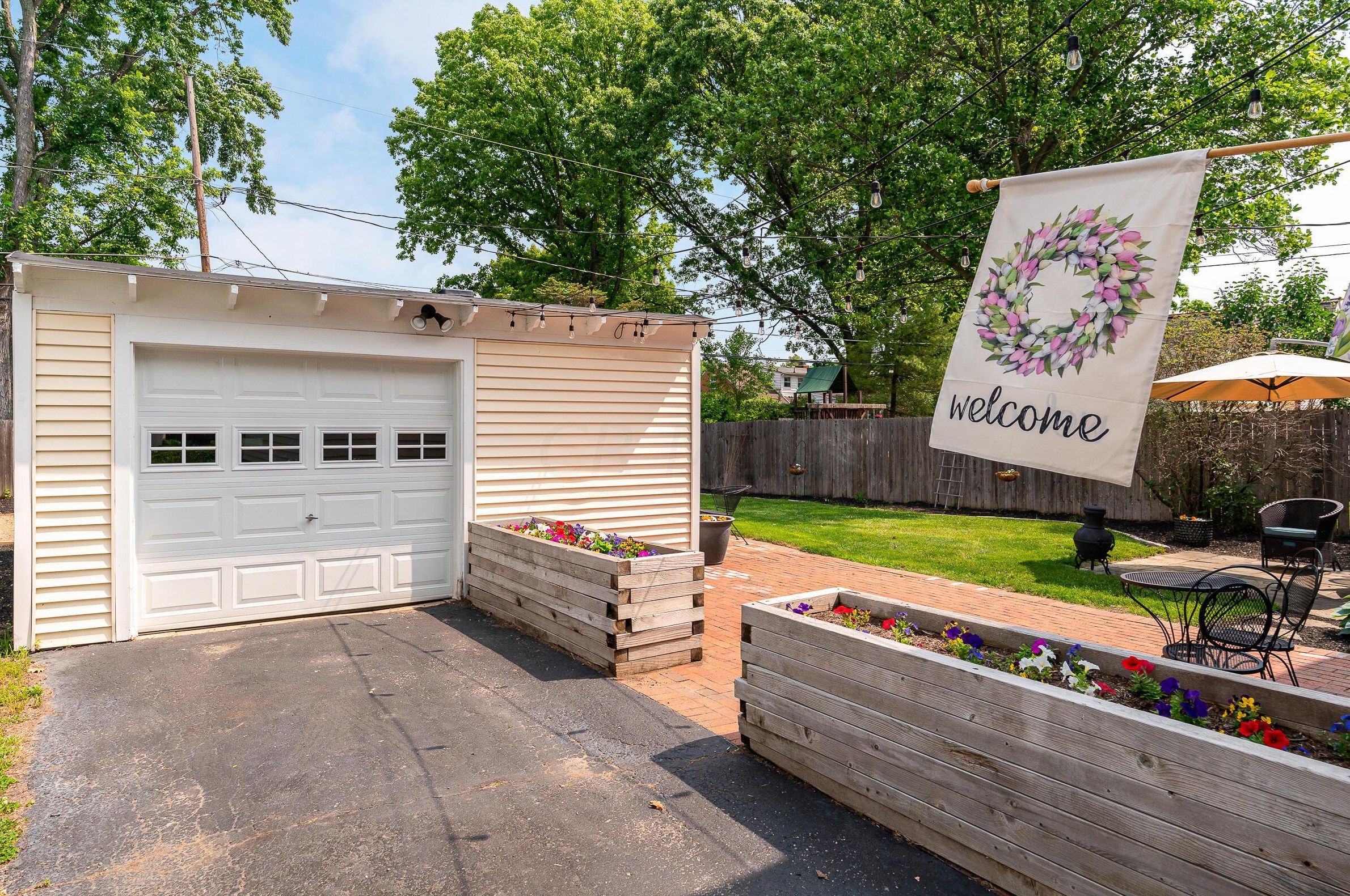 54 Winthrop Rd, Columbus OH  43214-3629 exterior