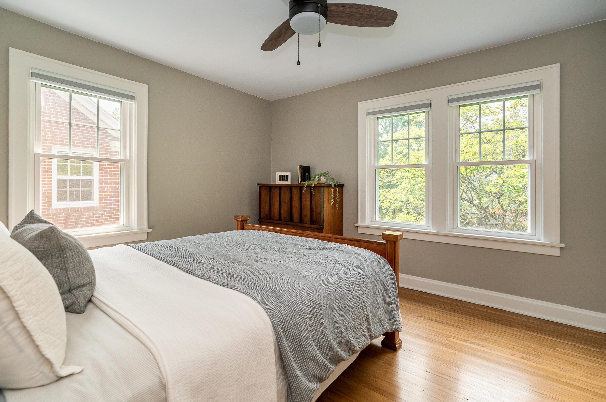 54 Winthrop Rd, Columbus OH  43214-3629 exterior