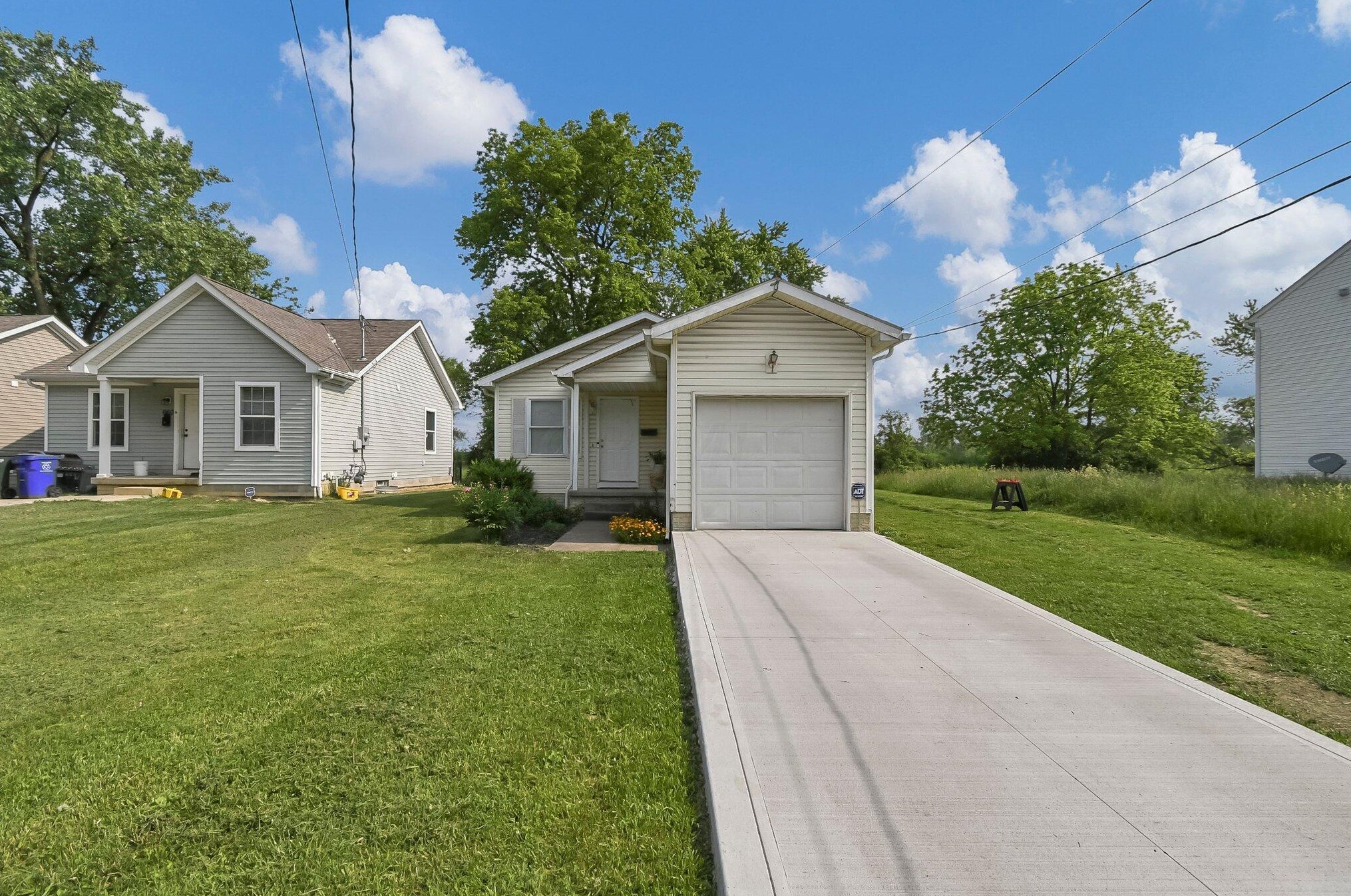 664 Stambaugh Ave, Columbus, OH 43207-2566