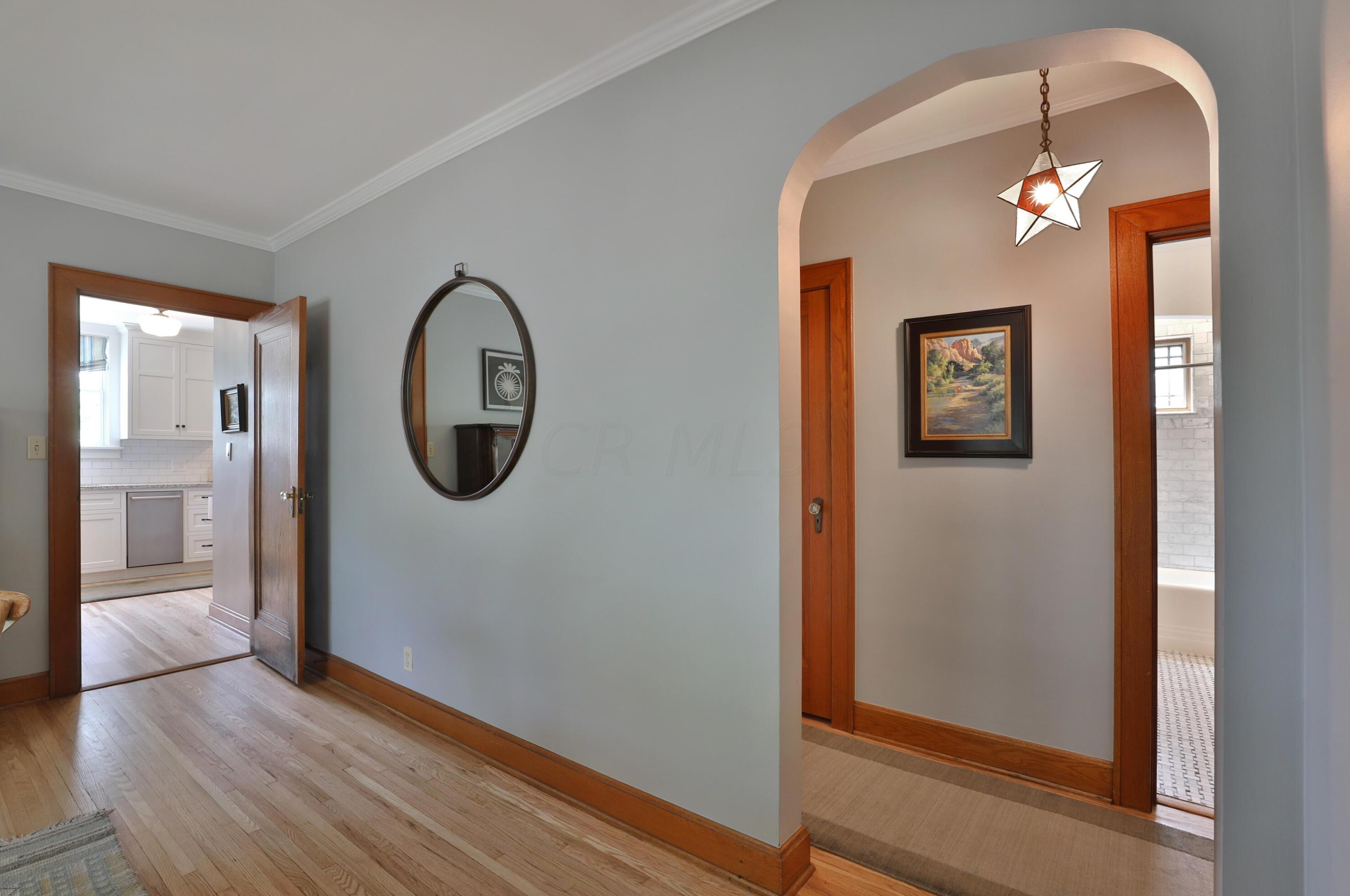 335 Dublin Granville Rd, Columbus OH 43085-3109 exterior