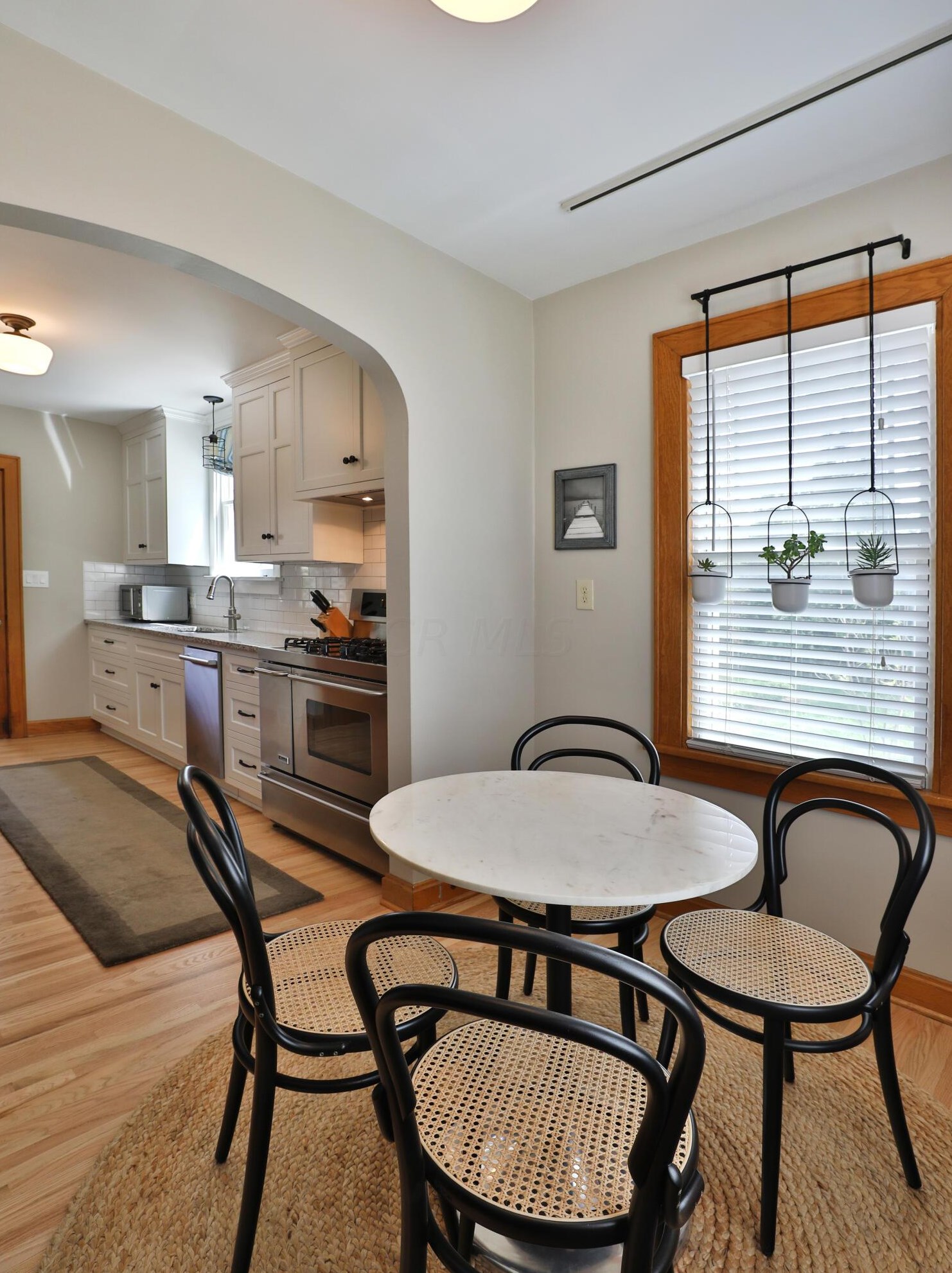 335 Dublin Granville Rd, Columbus OH 43085-3109 exterior