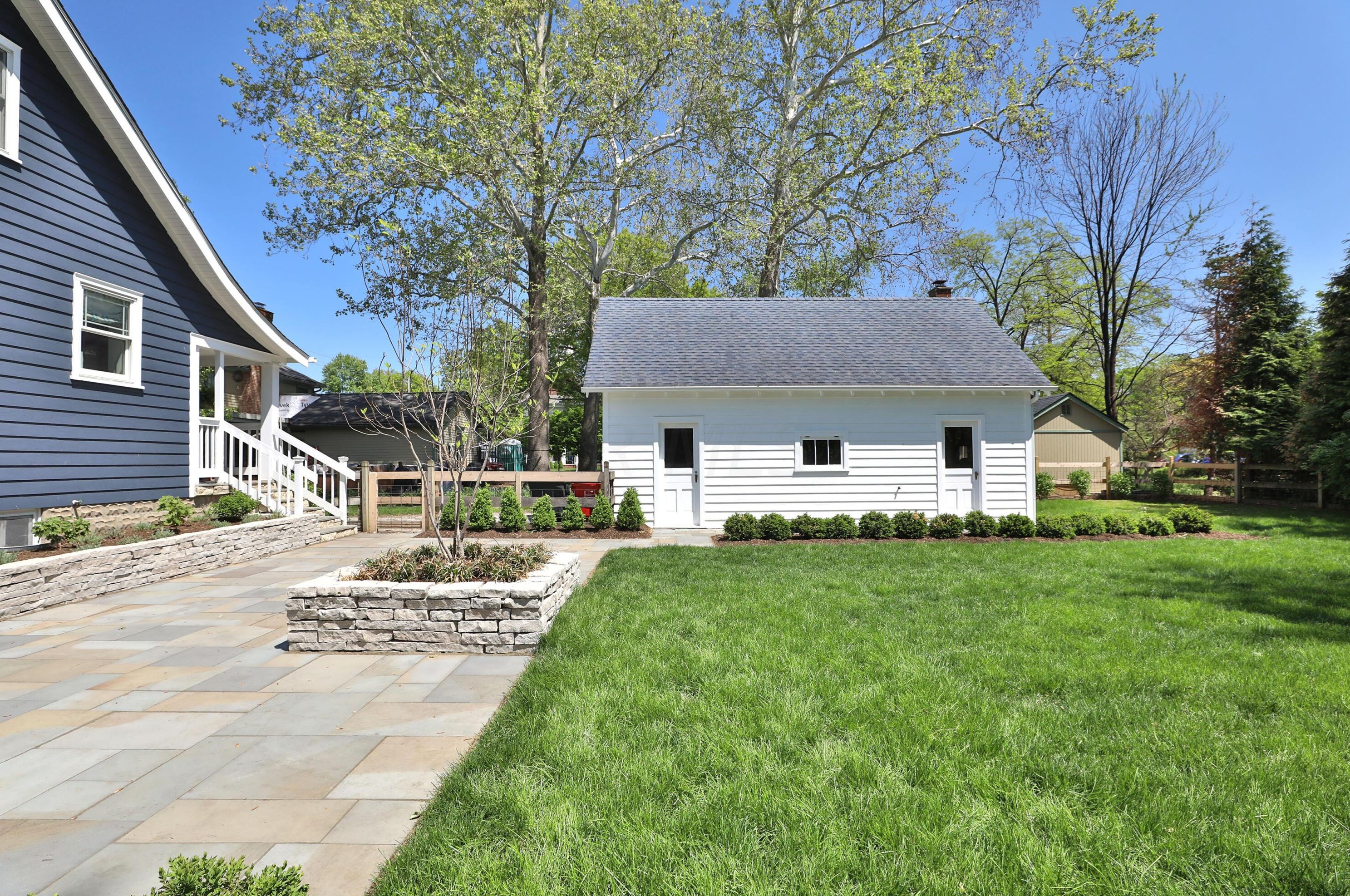 335 Dublin Granville Rd, Columbus OH 43085-3109 exterior