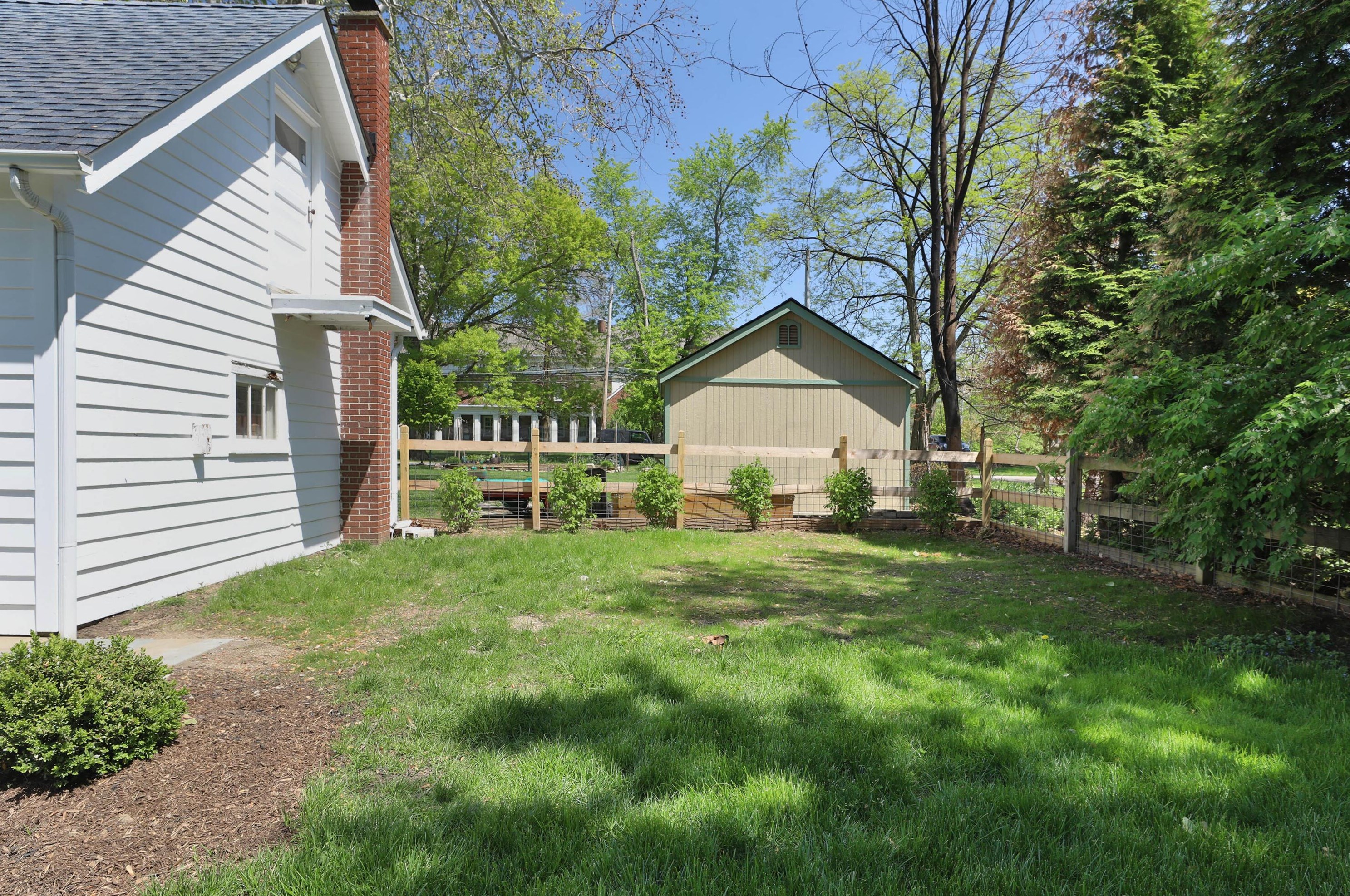 335 Dublin Granville Rd, Columbus OH 43085-3109 exterior