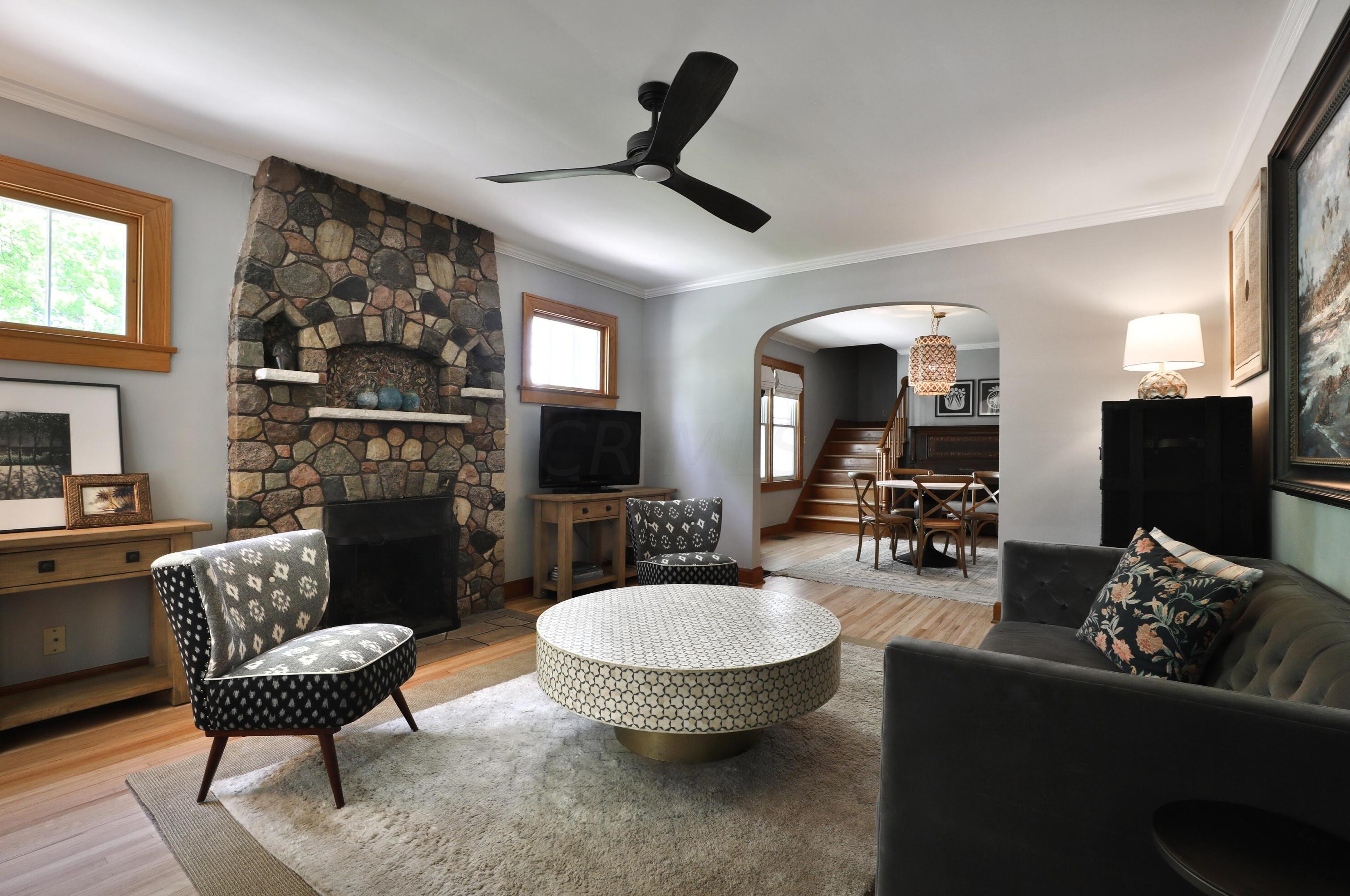 335 Dublin Granville Rd, Columbus OH 43085-3109 exterior