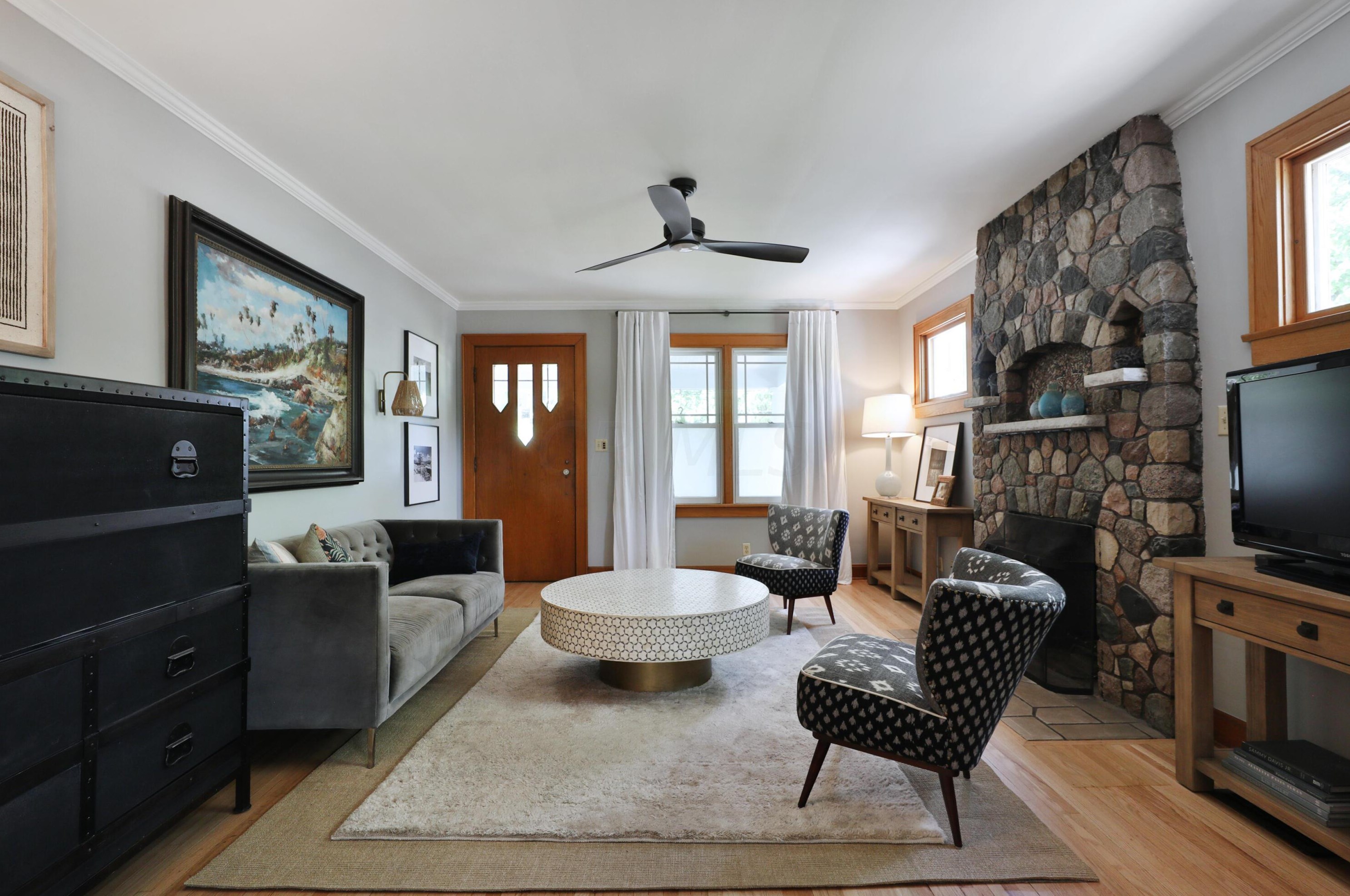 335 Dublin Granville Rd, Columbus OH 43085-3109 exterior