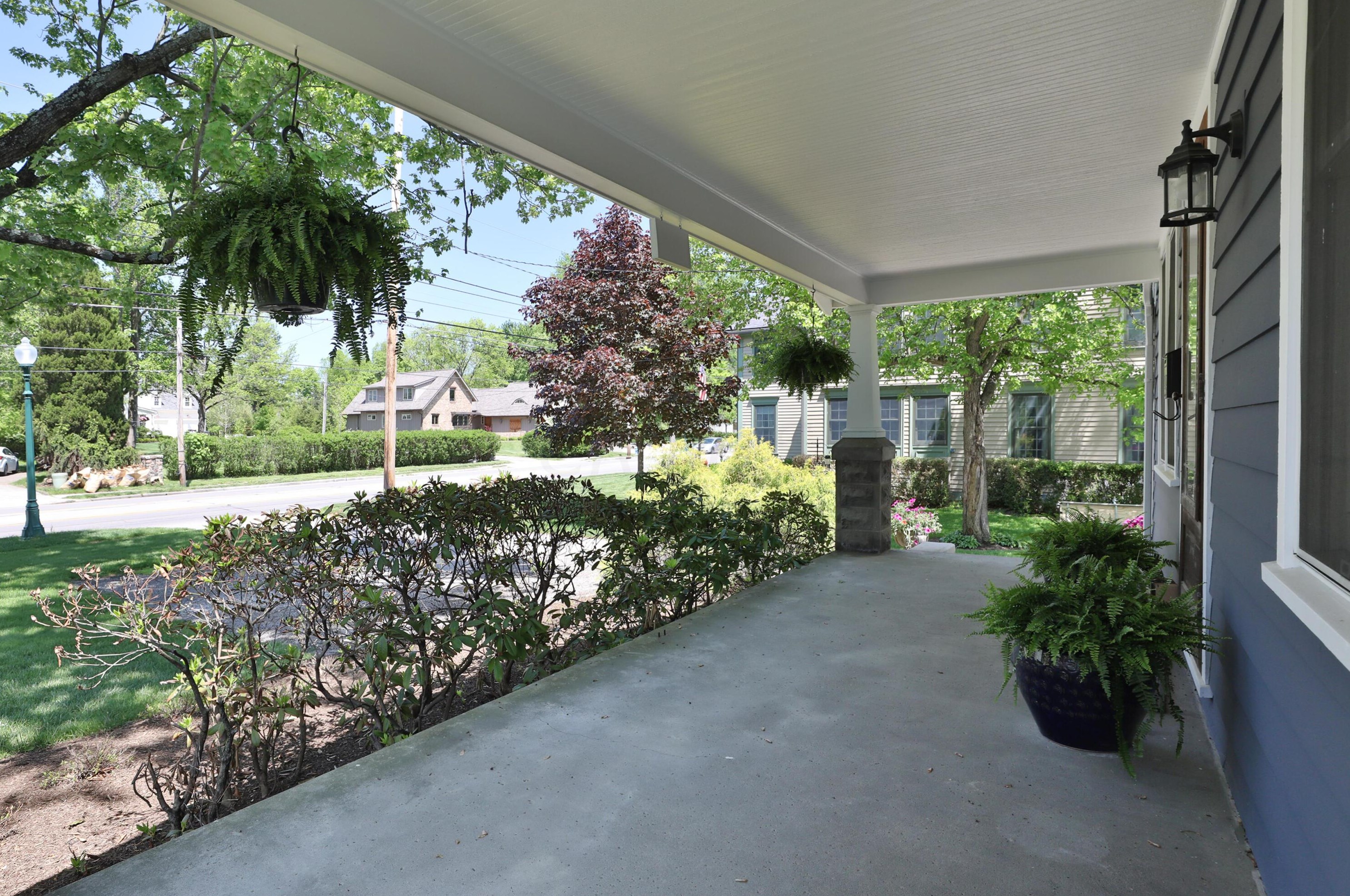 335 Dublin Granville Rd, Columbus OH 43085-3109 exterior