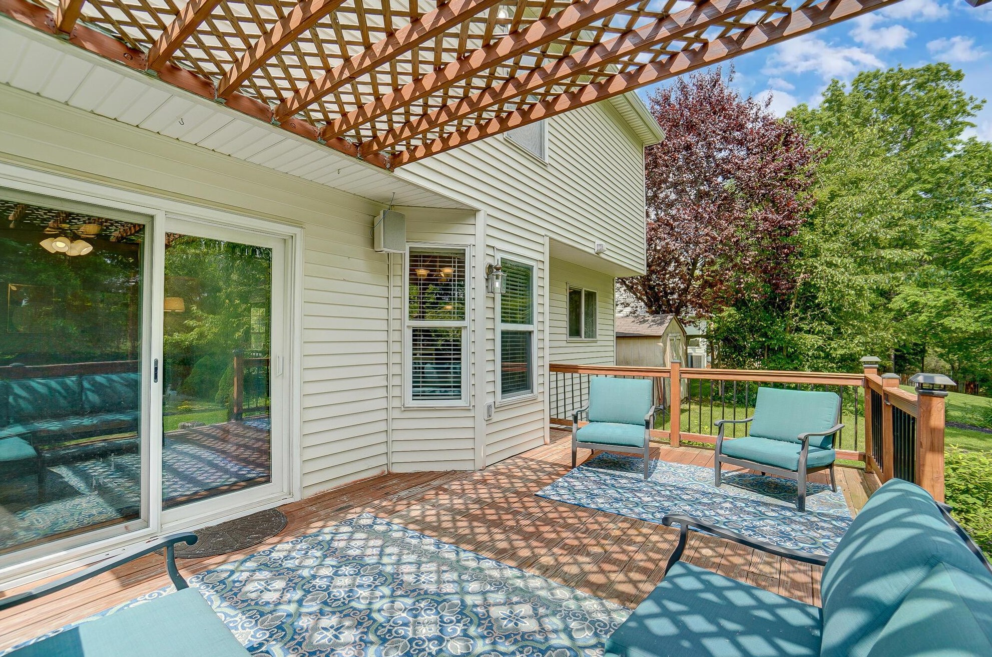 6463 Gossamer Ct, Westerville OH  43081-8242 exterior