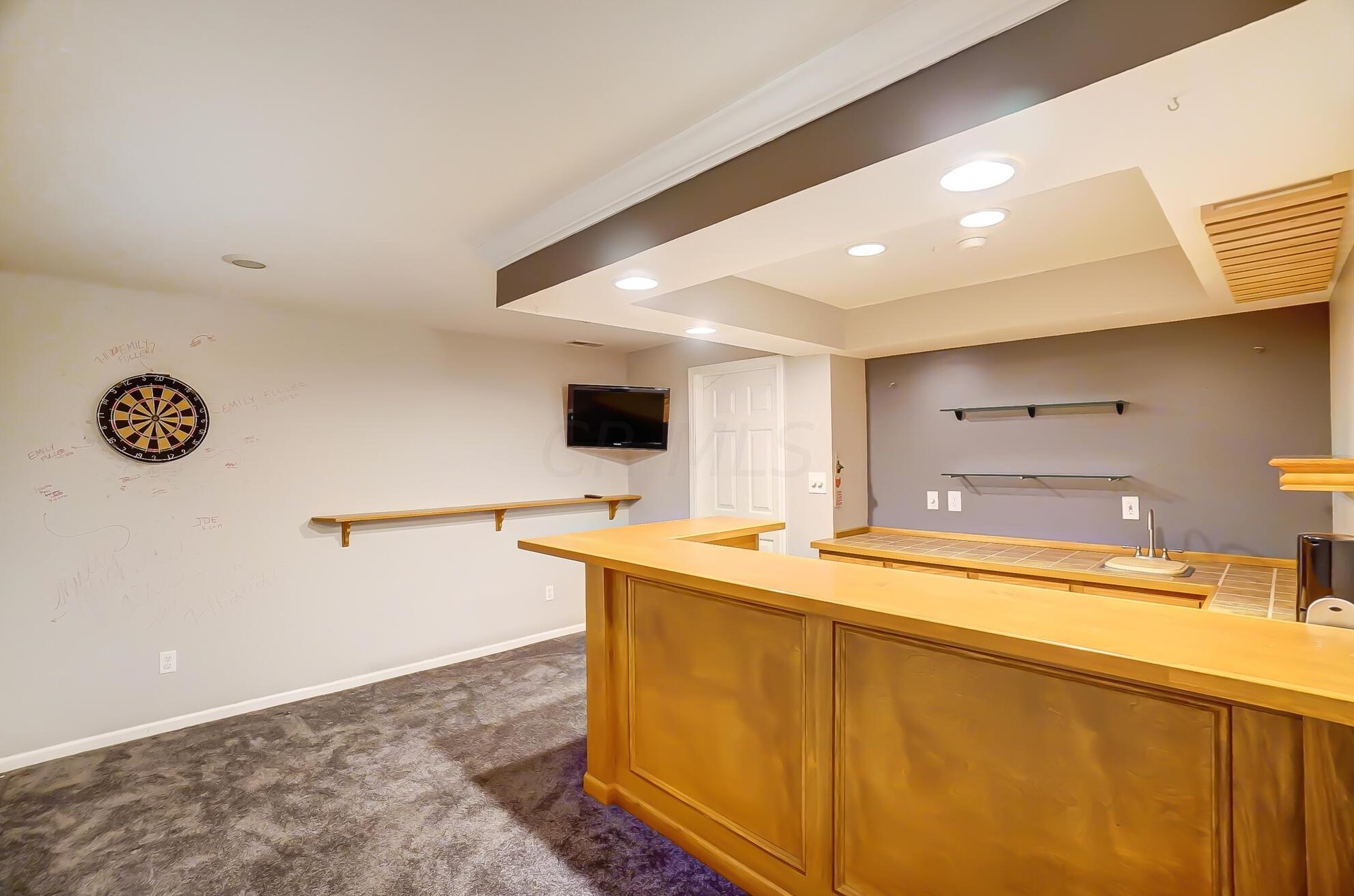 6463 Gossamer Ct, Westerville OH  43081-8242 exterior