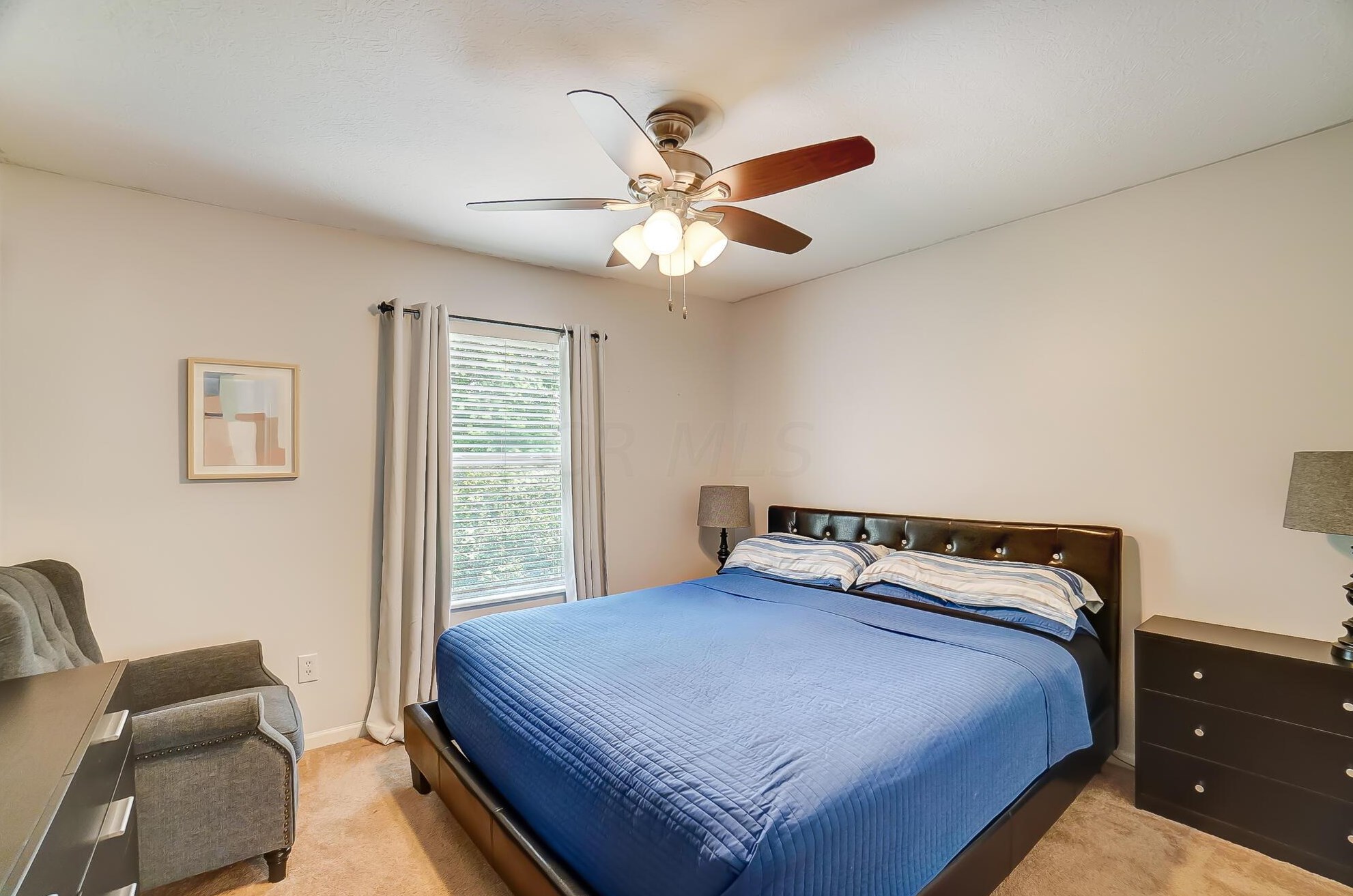 6463 Gossamer Ct, Westerville OH  43081-8242 exterior