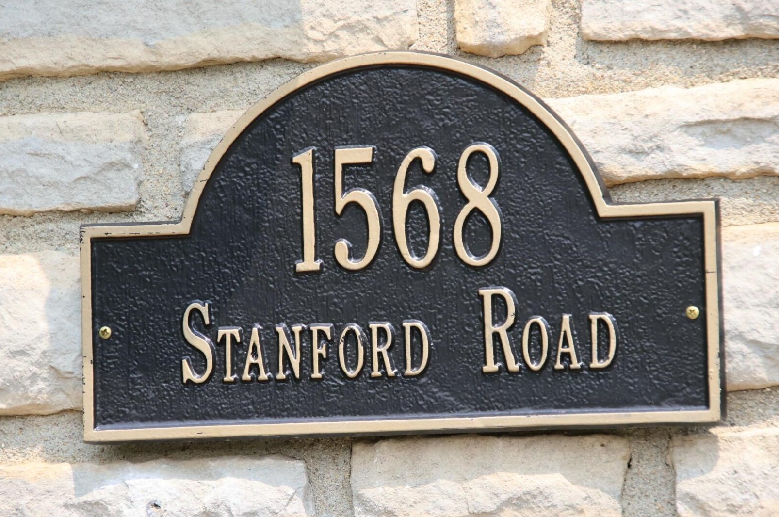 1568 Stanford Rd, Columbus OH  43212-1118 exterior