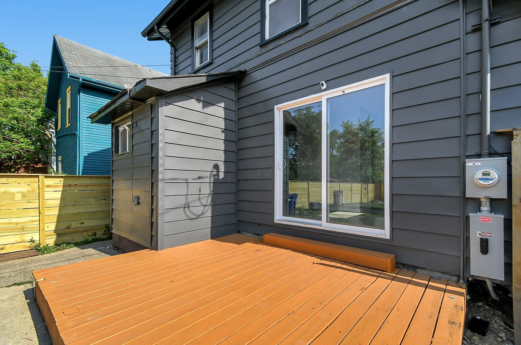 605 Southwood Ave, Columbus OH 43207-1379 exterior