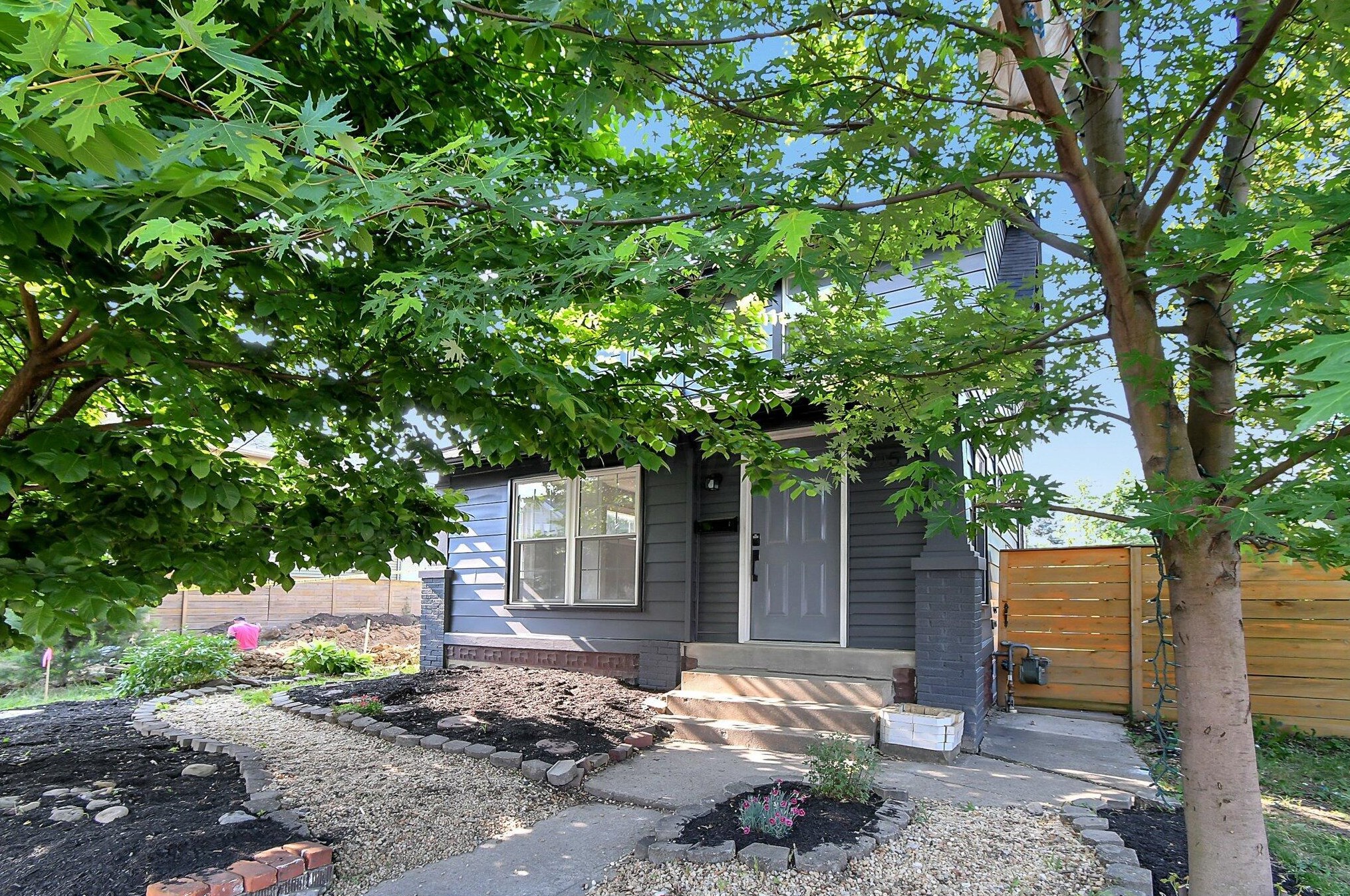 605 Southwood Ave, Columbus OH 43207-1379 exterior