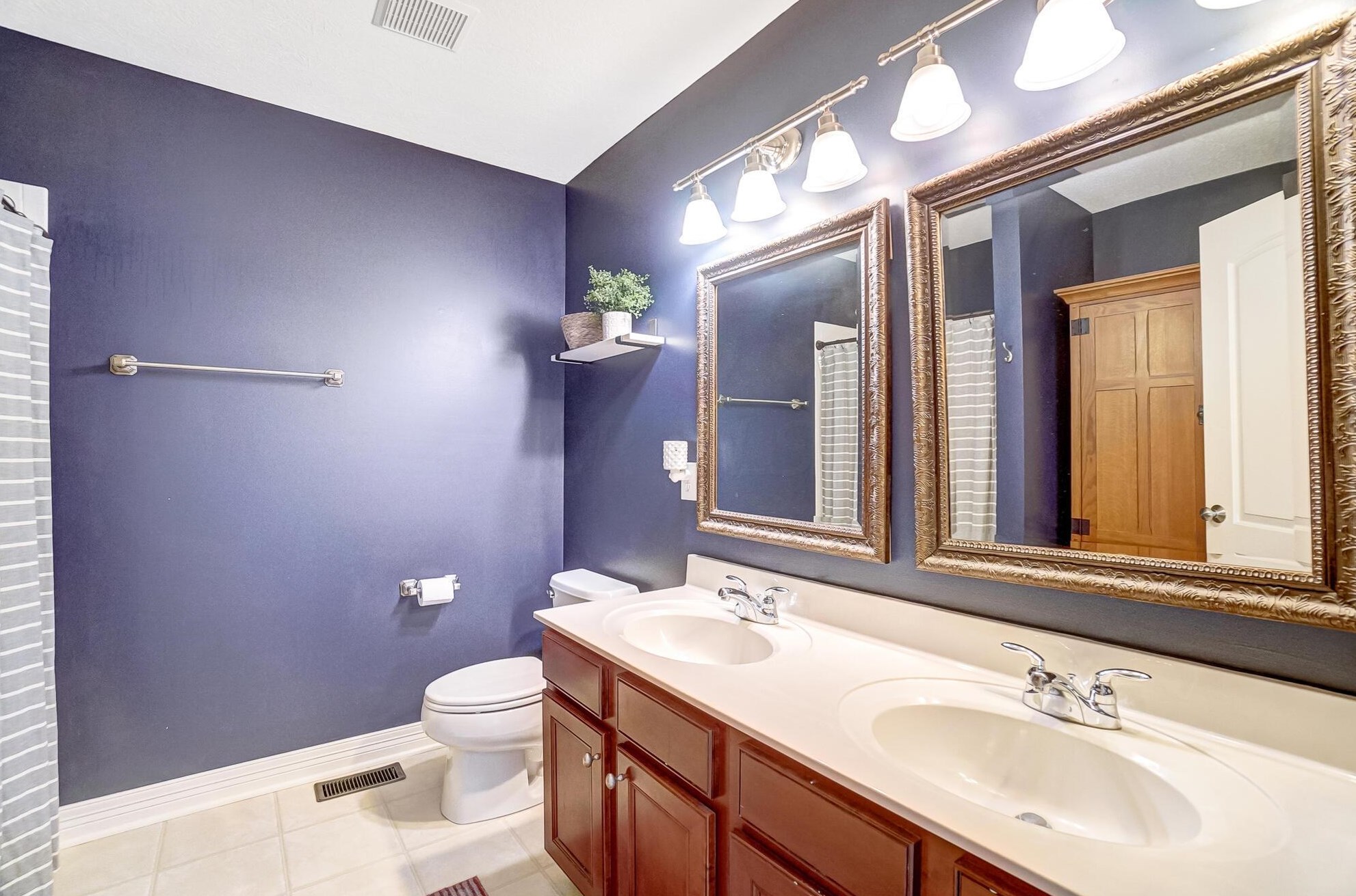 405 Amber Light Cir, Delaware OH  43015-5091 exterior