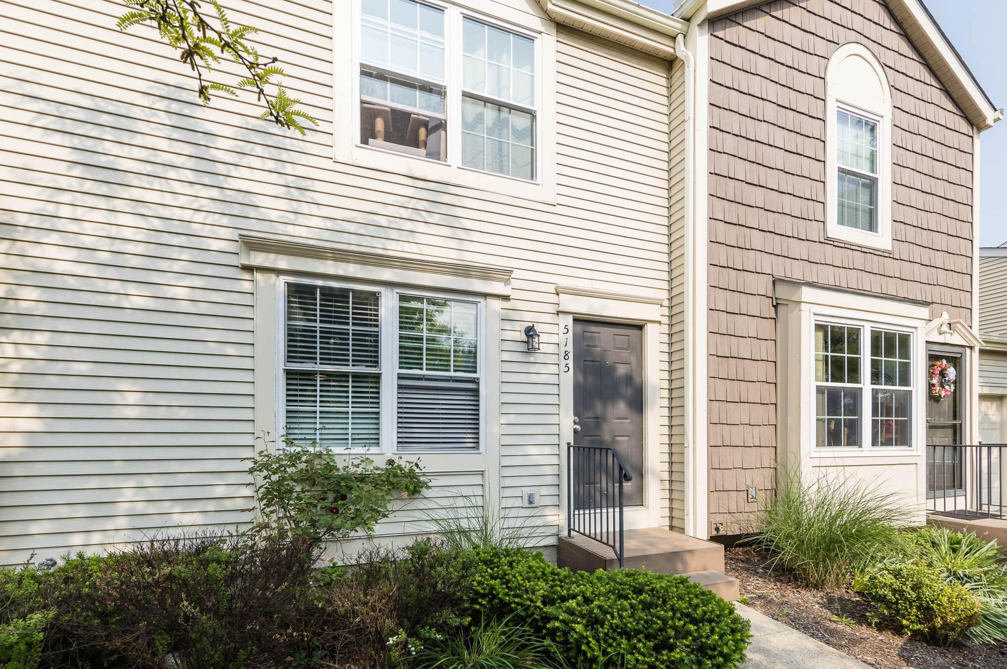 5185 Singleton Dr, Hilliard, OH 43026-9139