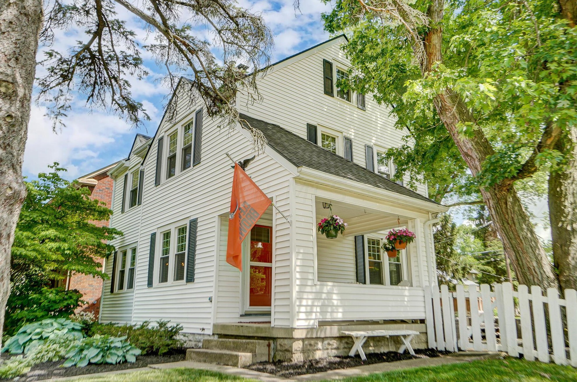 319 Piedmont Rd, Columbus, OH 43214-3815