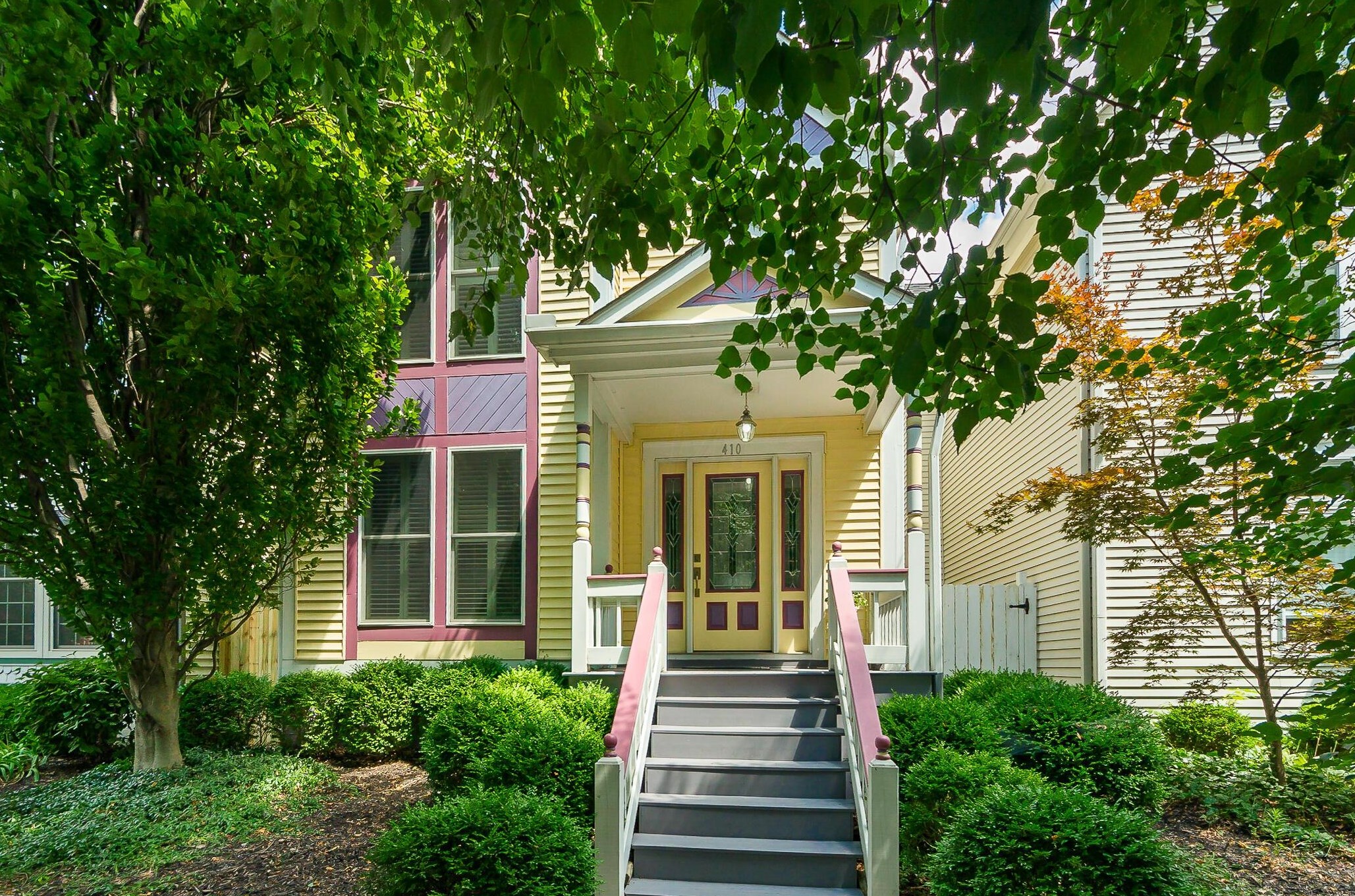 410 4th Ave, Columbus, OH 43201-3106