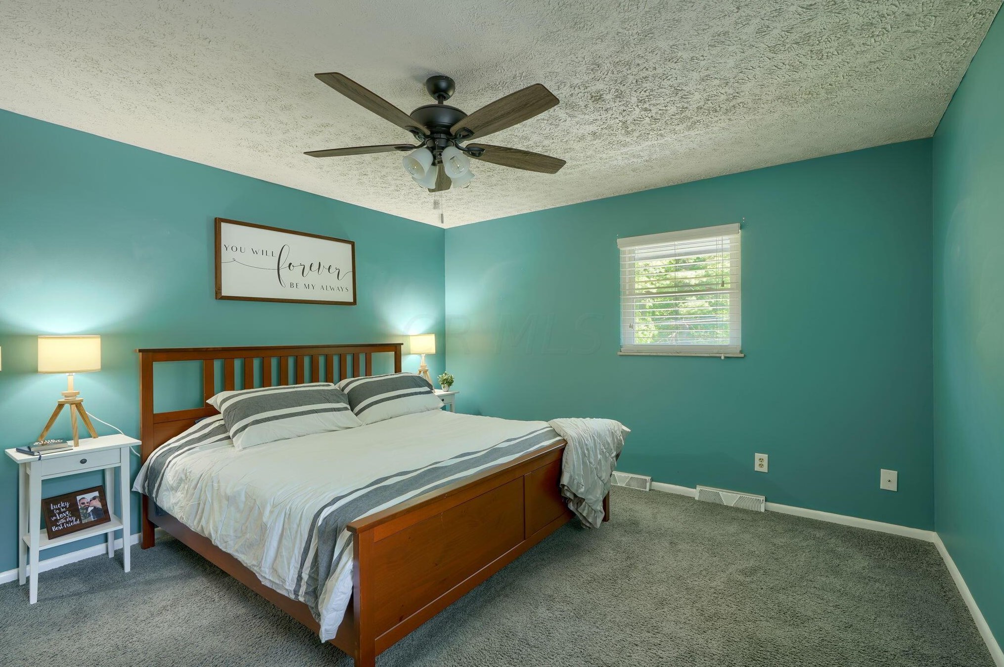 60 Savern Pl, Columbus OH  43230-3125 exterior