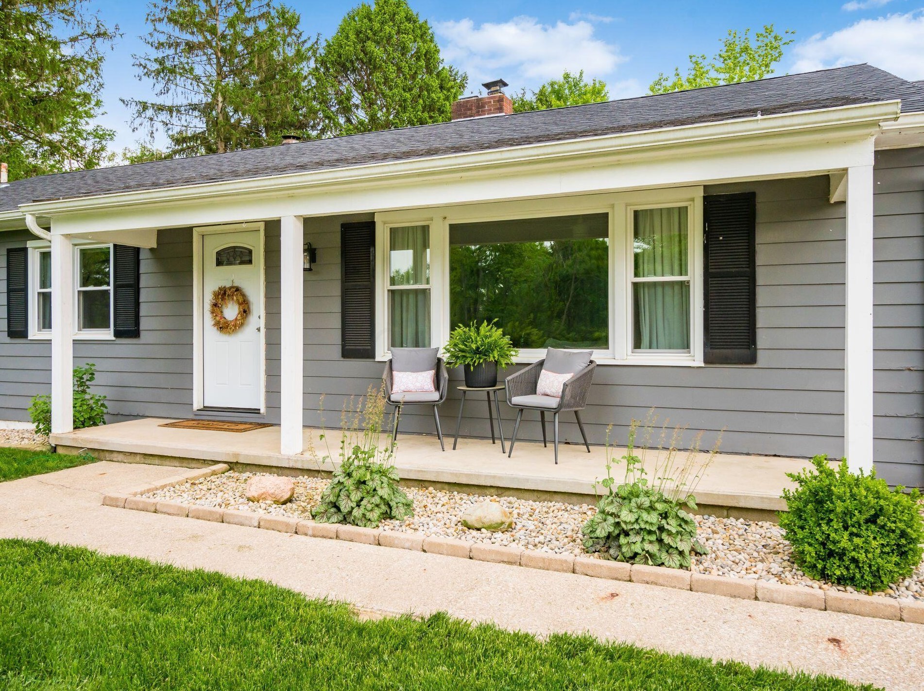1803 Coonpath Ne Rd, Lancaster, OH 43130