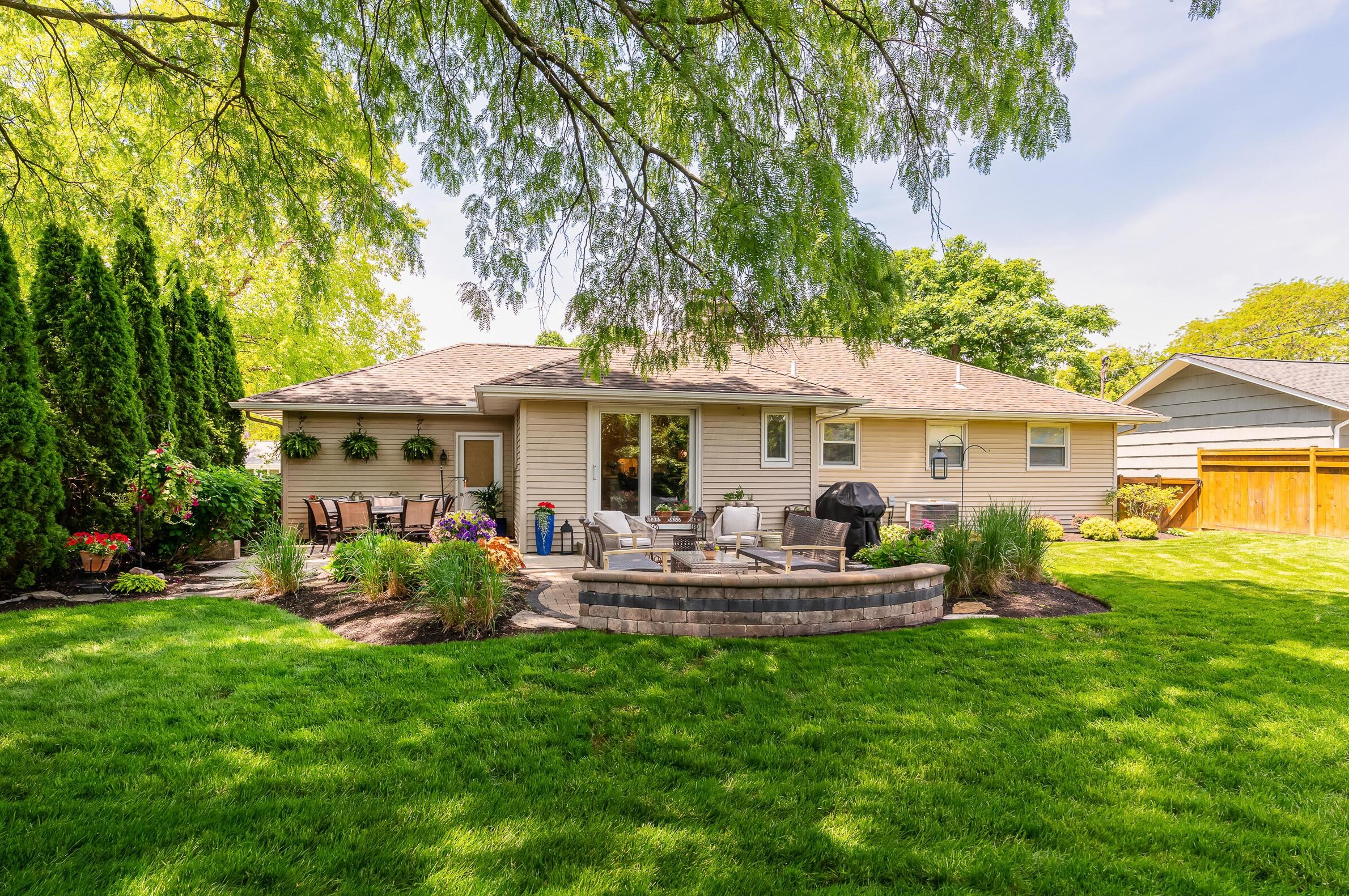 3472 Leighton Rd, Columbus OH 43221-1322 exterior