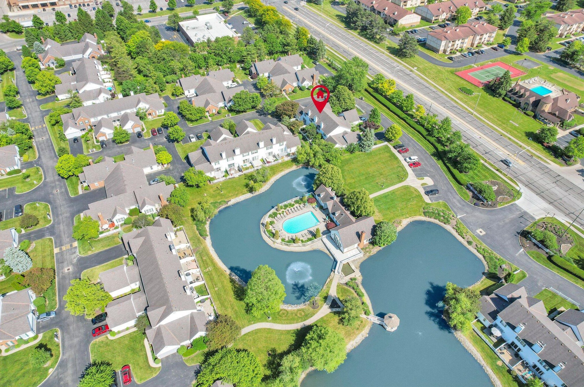 5315 Bethel Park Dr, Columbus OH  43235-7125 exterior