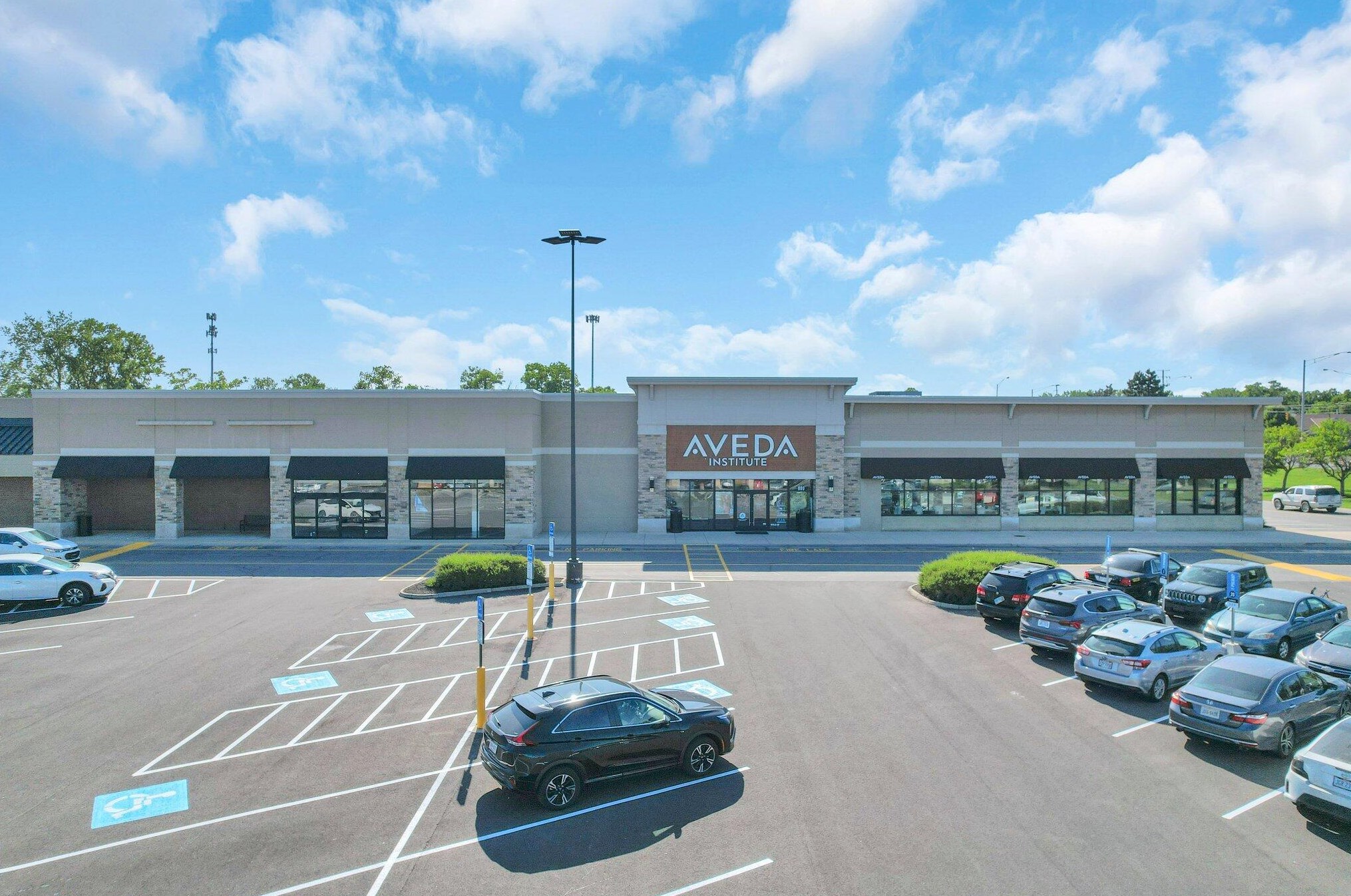 5315 Bethel Park Dr, Columbus OH  43235-7125 exterior