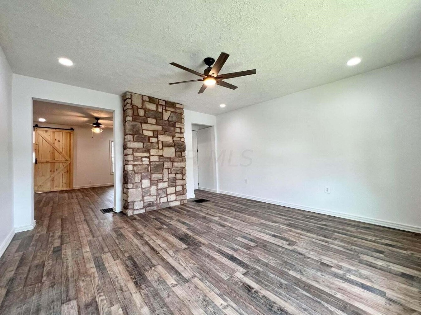 106 Oakley Ave, Columbus OH  43204-3214 exterior